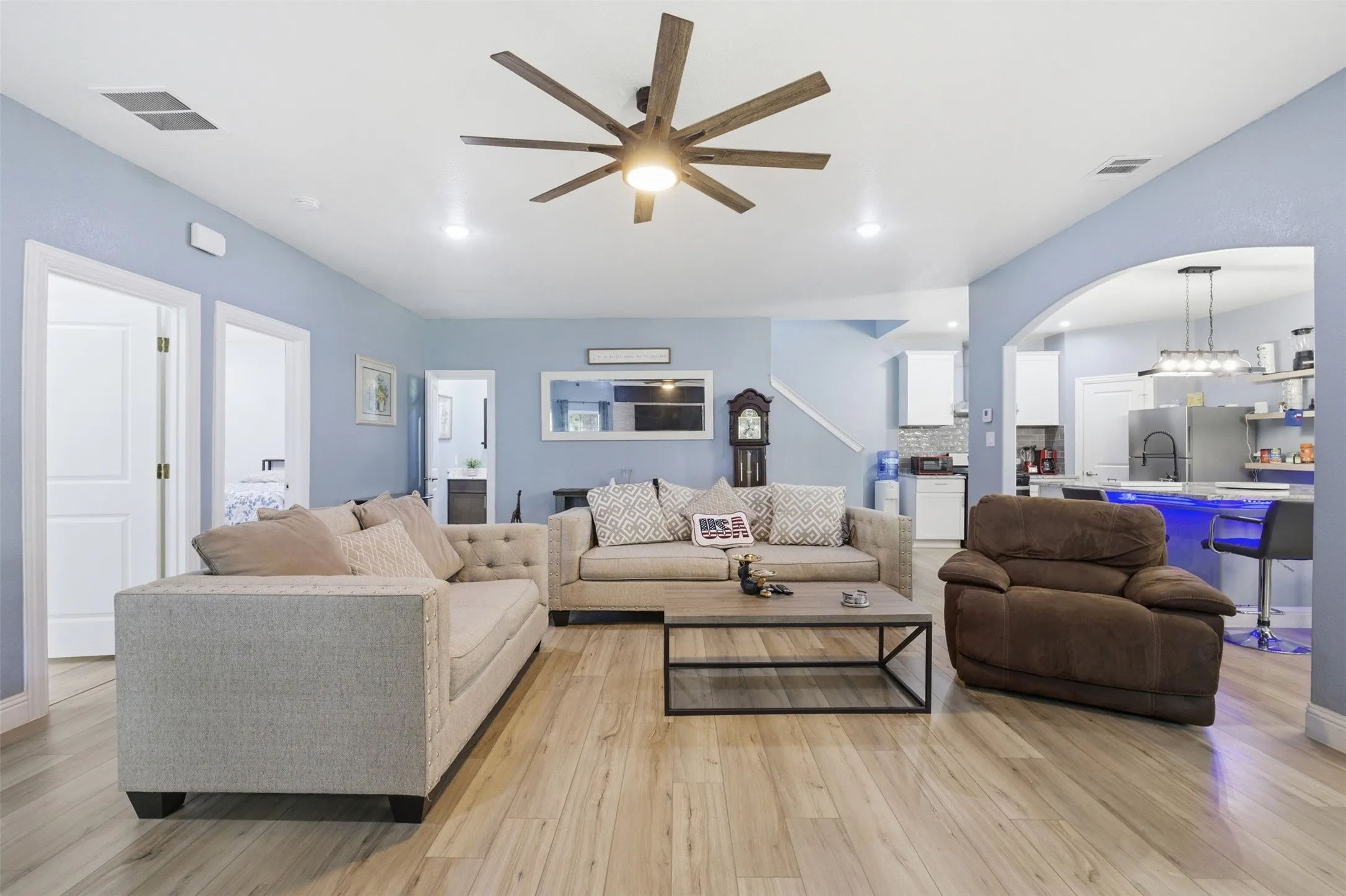 Single Family Residence For Sale in Henderson County , 222 Wedgewood Drive, Mabank, Texas 75156, 3 Bedroom, 3 Bathroom, Garage spaces, 2,880 Sqft, built in 2024, mls#21291012, Real Estate Agent in Mabank, Homes For Sale in Henderson county, Homes For Sale in Mabank, Realtor in Mabank Texas, Real Estate Brokerage Independent Realty Texas, Luminita Cordes Realtor
