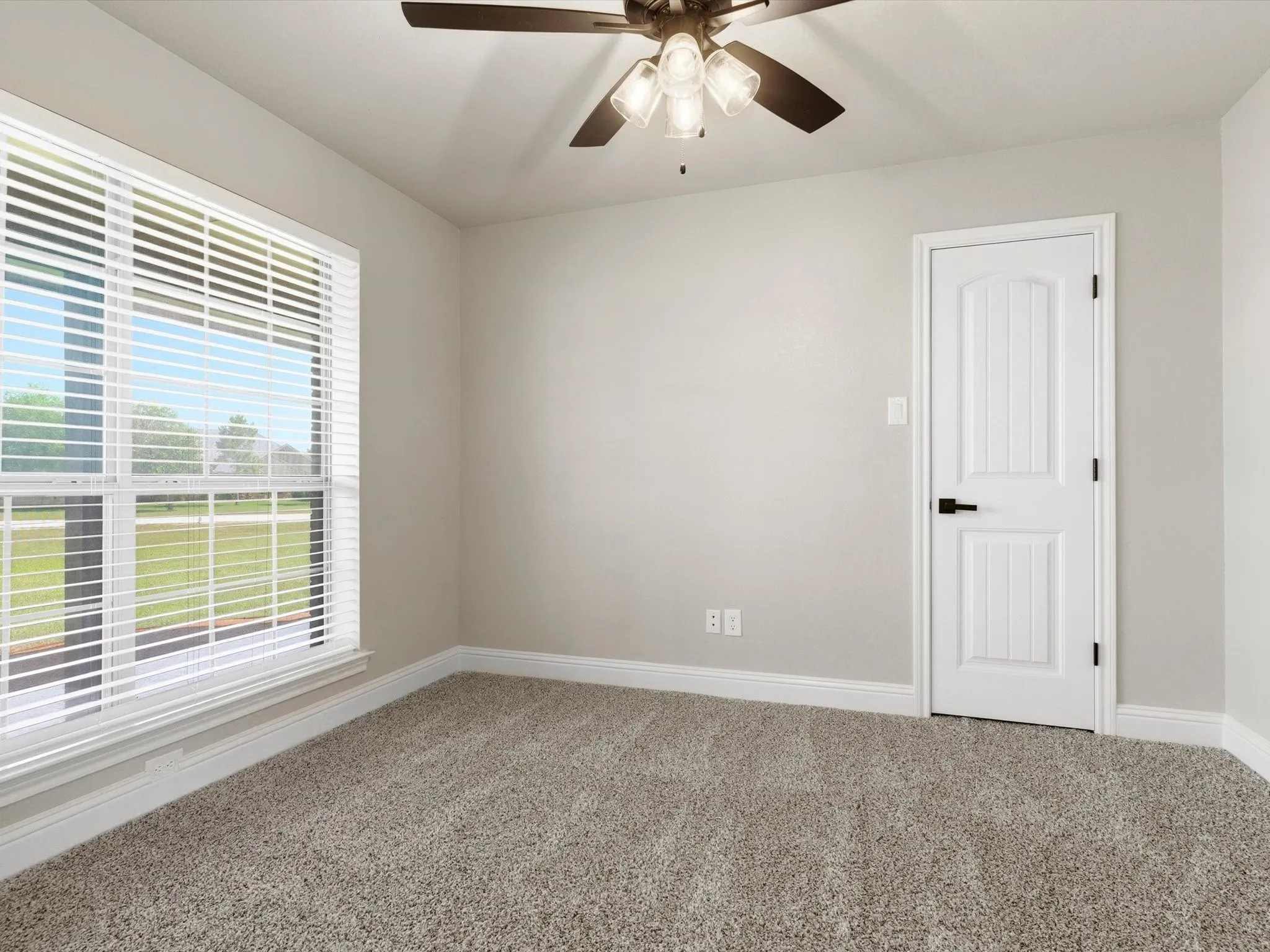 Single Family Residence For Sale in Tarrant County , 2641 Purple Sage Trail, Fort Worth, Texas 76179, 4 Bedroom, 3 Bathroom, 2 Garage spaces, 1,909 Sqft, built in 2006, mls#21287331, Real Estate Agent in Fort Worth, Homes For Sale in Tarrant county, Homes For Sale in Fort Worth, Realtor in Fort Worth Texas, Real Estate Brokerage Independent Realty Texas, Luminita Cordes Realtor