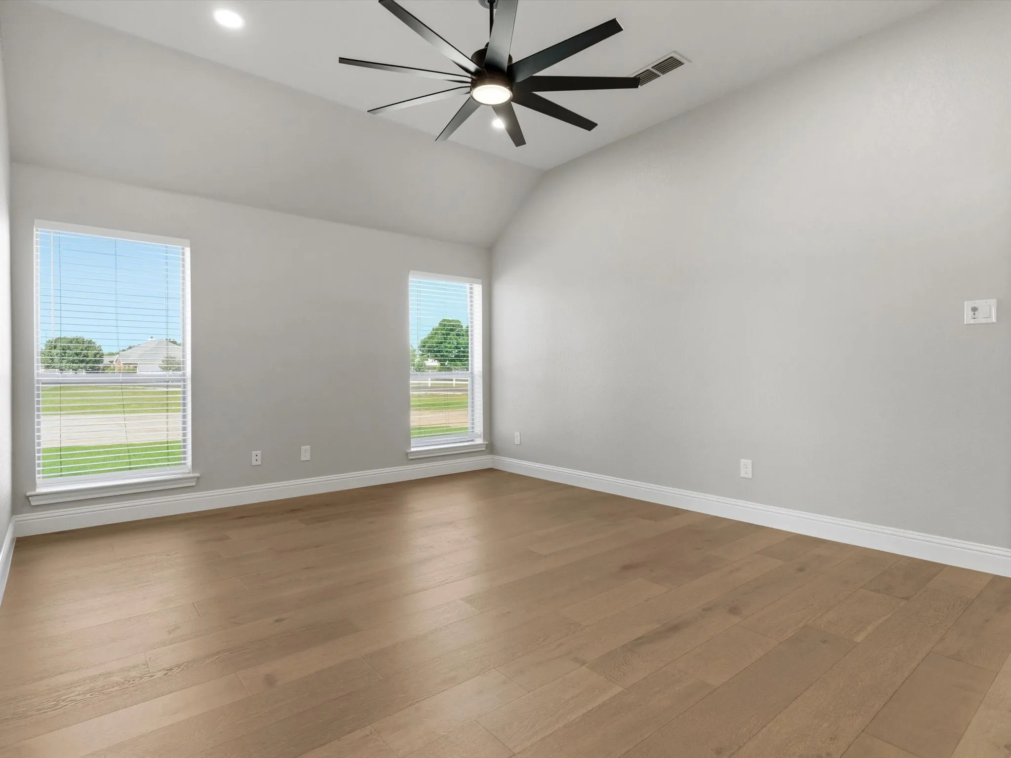 Single Family Residence For Sale in Tarrant County , 2641 Purple Sage Trail, Fort Worth, Texas 76179, 4 Bedroom, 3 Bathroom, 2 Garage spaces, 1,909 Sqft, built in 2006, mls#21287331, Real Estate Agent in Fort Worth, Homes For Sale in Tarrant county, Homes For Sale in Fort Worth, Realtor in Fort Worth Texas, Real Estate Brokerage Independent Realty Texas, Luminita Cordes Realtor