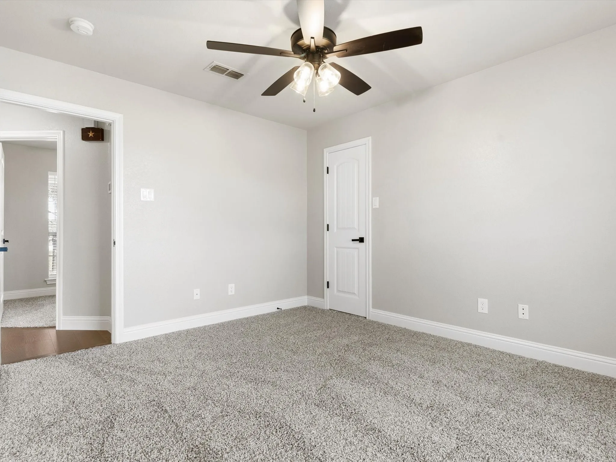 Single Family Residence For Sale in Tarrant County , 2641 Purple Sage Trail, Fort Worth, Texas 76179, 4 Bedroom, 3 Bathroom, 2 Garage spaces, 1,909 Sqft, built in 2006, mls#21287331, Real Estate Agent in Fort Worth, Homes For Sale in Tarrant county, Homes For Sale in Fort Worth, Realtor in Fort Worth Texas, Real Estate Brokerage Independent Realty Texas, Luminita Cordes Realtor