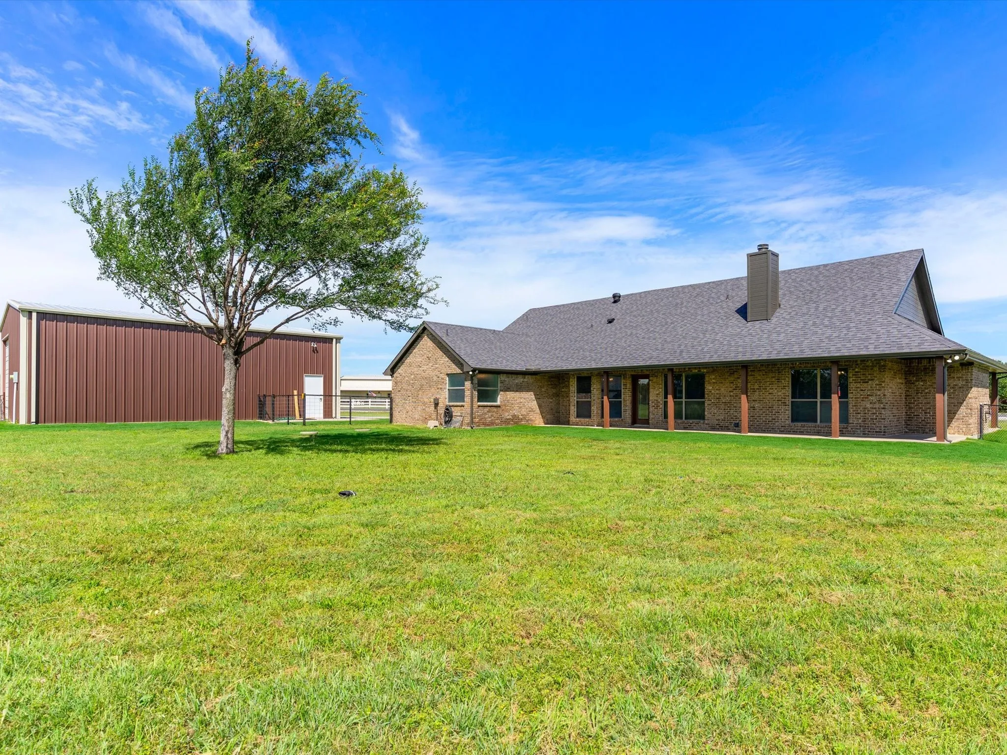 Single Family Residence For Sale in Tarrant County , 2641 Purple Sage Trail, Fort Worth, Texas 76179, 4 Bedroom, 3 Bathroom, 2 Garage spaces, 1,909 Sqft, built in 2006, mls#21287331, Real Estate Agent in Fort Worth, Homes For Sale in Tarrant county, Homes For Sale in Fort Worth, Realtor in Fort Worth Texas, Real Estate Brokerage Independent Realty Texas, Luminita Cordes Realtor