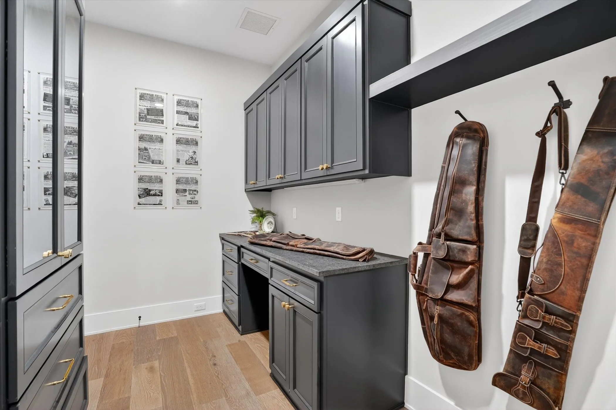 Single Family Residence For Sale in Palo Pinto County , 220 Cavalier Court, Strawn, Texas 76475, 4 Bedroom, 6 Bathroom, 2 Garage spaces, 4,206 Sqft, built in 2026, mls#21288981, Real Estate Agent in Strawn, Homes For Sale in Palo Pinto county, Homes For Sale in Strawn, Realtor in Strawn Texas, Real Estate Brokerage Independent Realty Texas, Luminita Cordes Realtor