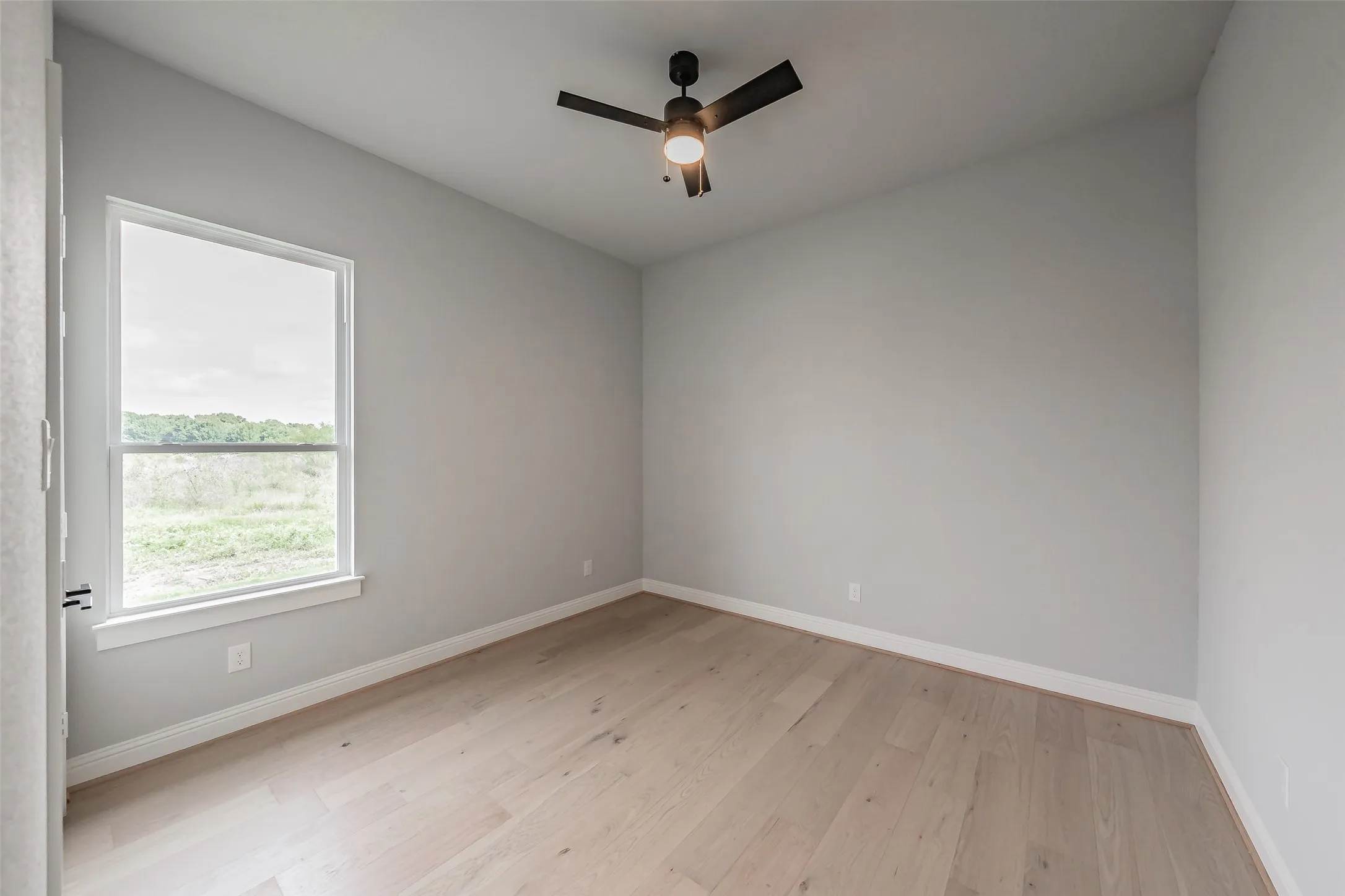 Single Family Residence For Sale in Tarrant County , 160 Rockin River Drive, Fort Worth, Texas 76120, 4 Bedroom, 3 Bathroom, 2 Garage spaces, 2,298 Sqft, built in 2026, mls#21285283, Real Estate Agent in Fort Worth, Homes For Sale in Tarrant county, Homes For Sale in Fort Worth, Realtor in Fort Worth Texas, Real Estate Brokerage Independent Realty Texas, Luminita Cordes Realtor
