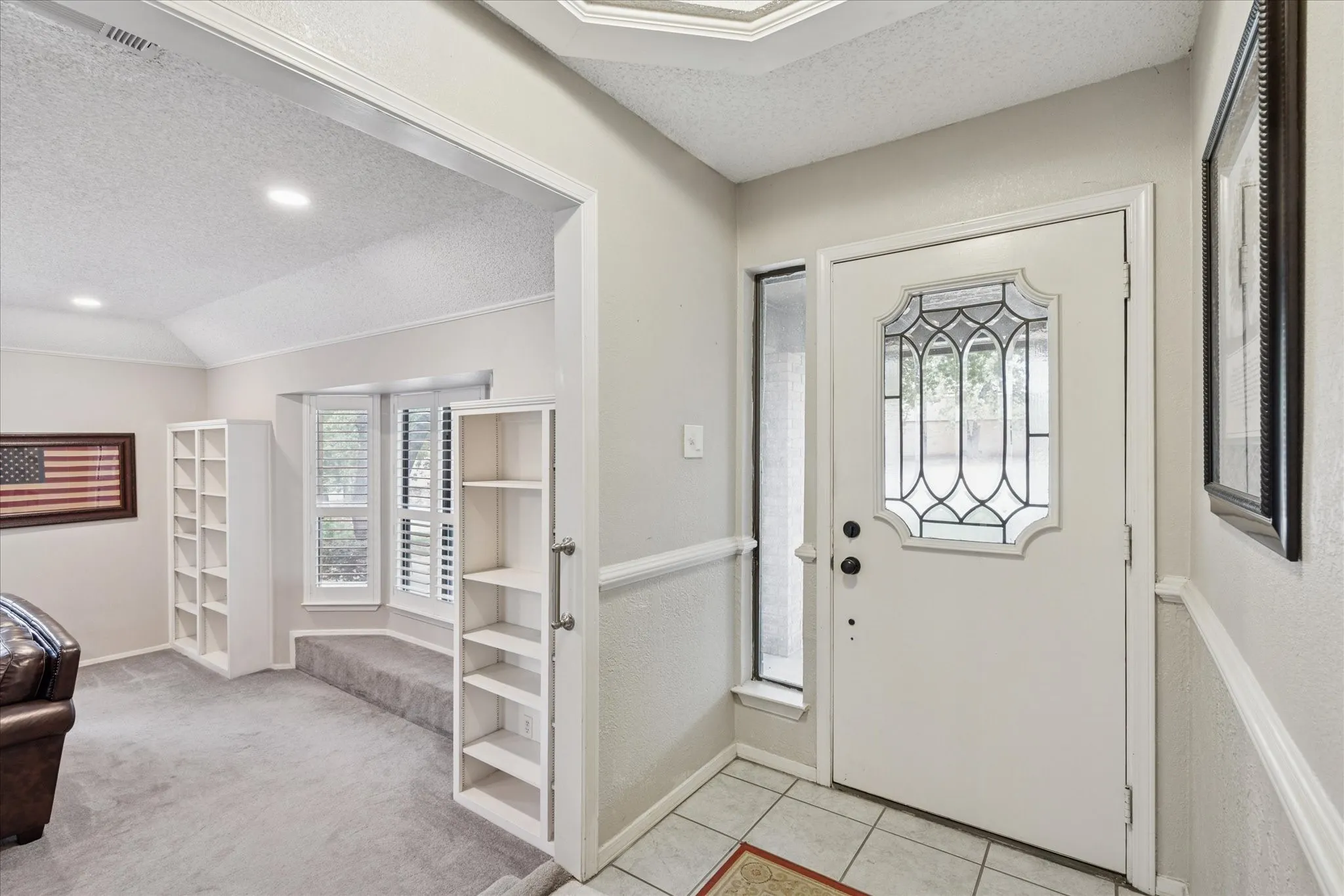 Single Family Residence For Sale in Tarrant County , 2618 Keystone Drive, Arlington, Texas 76006, 3 Bedroom, 2 Bathroom, 2 Garage spaces, 2,394 Sqft, built in 1978, mls#21290395, Real Estate Agent in Arlington, Homes For Sale in Tarrant county, Homes For Sale in Arlington, Realtor in Arlington Texas, Real Estate Brokerage Independent Realty Texas, Luminita Cordes Realtor