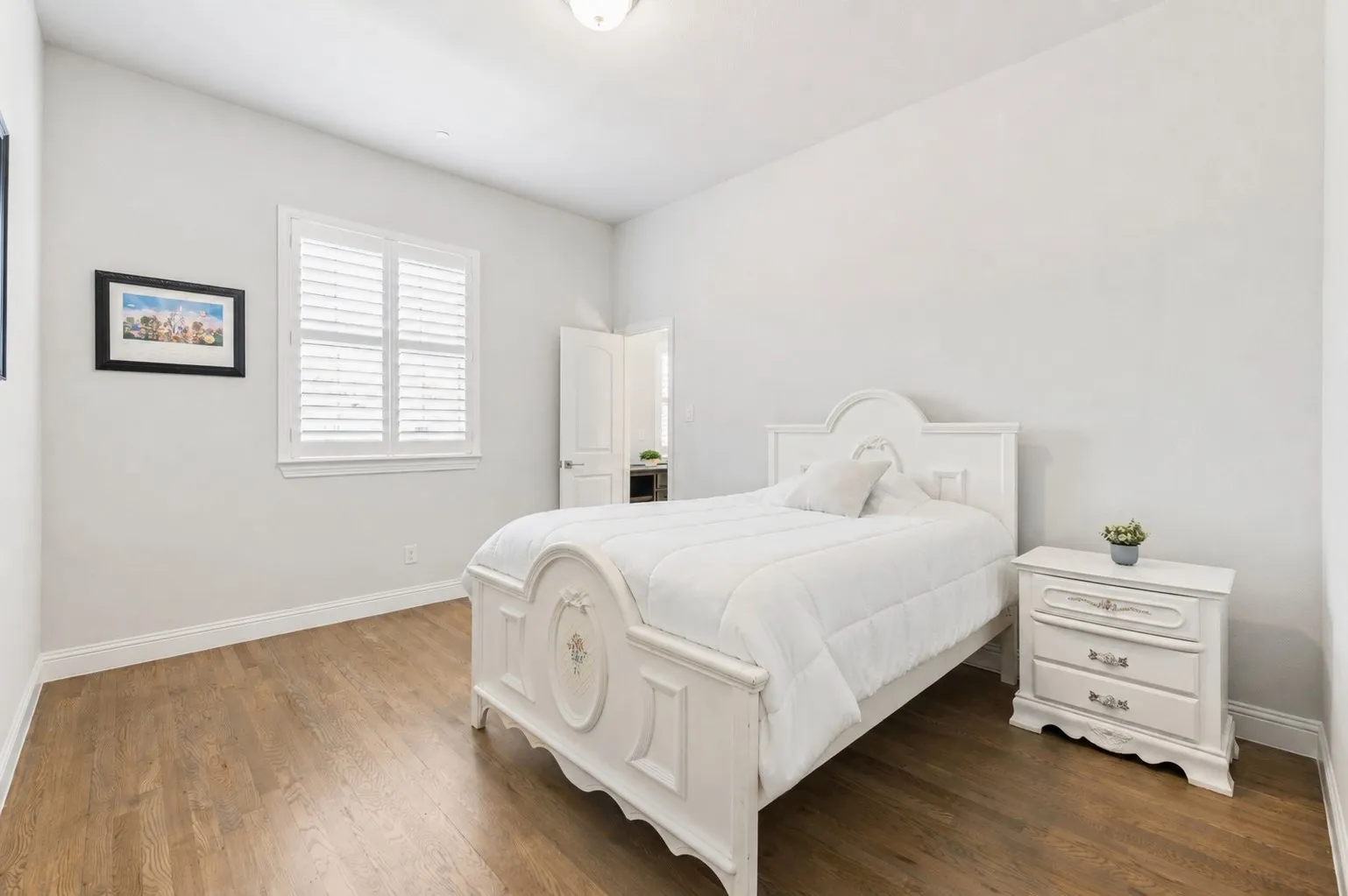 Single Family Residence For Sale in Collin County , 13590 Tim Tam Circle, Frisco, Texas 75035, 5 Bedroom, 6 Bathroom, 3 Garage spaces, 5,547 Sqft, built in 2020, mls#21288024, Real Estate Agent in Frisco, Homes For Sale in Collin county, Homes For Sale in Frisco, Realtor in Frisco Texas, Real Estate Brokerage Independent Realty Texas, Luminita Cordes Realtor