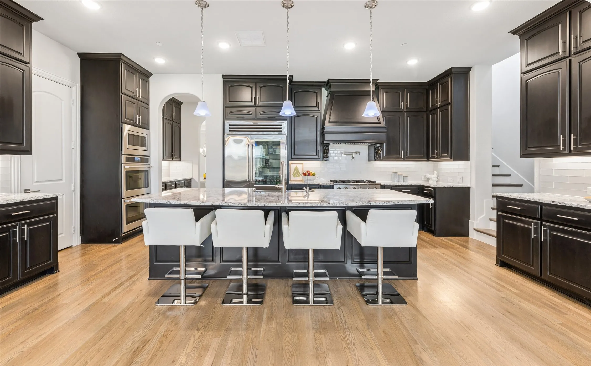Single Family Residence For Sale in Collin County , 13590 Tim Tam Circle, Frisco, Texas 75035, 5 Bedroom, 6 Bathroom, 3 Garage spaces, 5,547 Sqft, built in 2020, mls#21288024, Real Estate Agent in Frisco, Homes For Sale in Collin county, Homes For Sale in Frisco, Realtor in Frisco Texas, Real Estate Brokerage Independent Realty Texas, Luminita Cordes Realtor