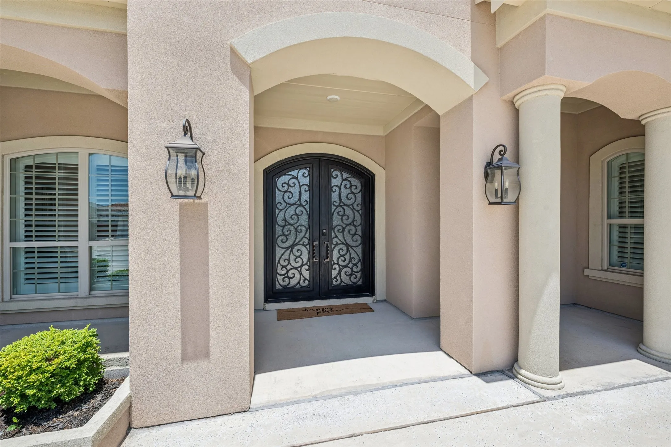 Single Family Residence For Sale in Collin County , 13590 Tim Tam Circle, Frisco, Texas 75035, 5 Bedroom, 6 Bathroom, 3 Garage spaces, 5,547 Sqft, built in 2020, mls#21288024, Real Estate Agent in Frisco, Homes For Sale in Collin county, Homes For Sale in Frisco, Realtor in Frisco Texas, Real Estate Brokerage Independent Realty Texas, Luminita Cordes Realtor