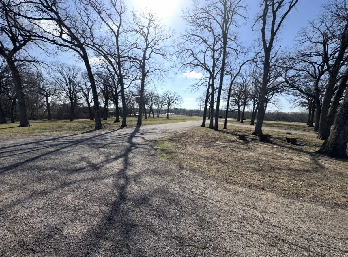 Office For Rent in Hopkins County , 903 Interstate Highway 30 E, Sulphur Springs, Texas 75482, 0, 0, Garage spaces, 8,378 Sqft, built in 1980, Price $900, mls#21290745, Real Estate Agent in Sulphur Springs, Homes For Rent in Hopkins county, Homes For Rent in Sulphur Springs, Realtor in Sulphur Springs Texas, Real Estate Brokerage Independent Realty Texas, Luminita Cordes Realtor