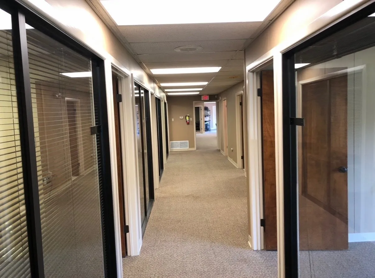Office For Rent in Hopkins County , 903 Interstate Highway 30 E, Sulphur Springs, Texas 75482, 0, 0, Garage spaces, 0 Sqft, built in 1980, Price $550, mls#21291159, Real Estate Agent in Sulphur Springs, Homes For Rent in Hopkins county, Homes For Rent in Sulphur Springs, Realtor in Sulphur Springs Texas, Real Estate Brokerage Independent Realty Texas, Luminita Cordes Realtor