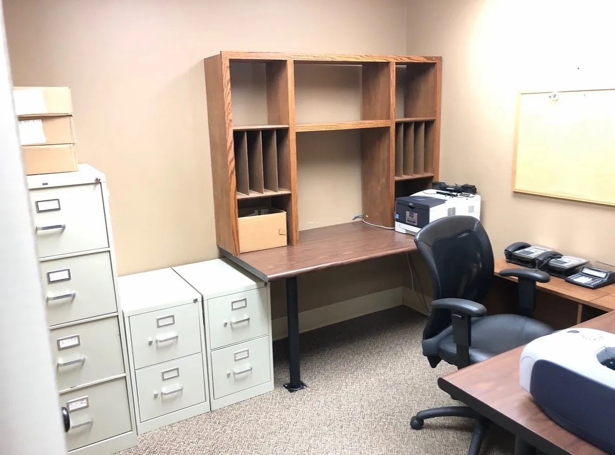 Office For Rent in Hopkins County , 903 Interstate Highway 30 E, Sulphur Springs, Texas 75482, 0, 0, Garage spaces, 0 Sqft, built in 1980, Price $550, mls#21291159, Real Estate Agent in Sulphur Springs, Homes For Rent in Hopkins county, Homes For Rent in Sulphur Springs, Realtor in Sulphur Springs Texas, Real Estate Brokerage Independent Realty Texas, Luminita Cordes Realtor