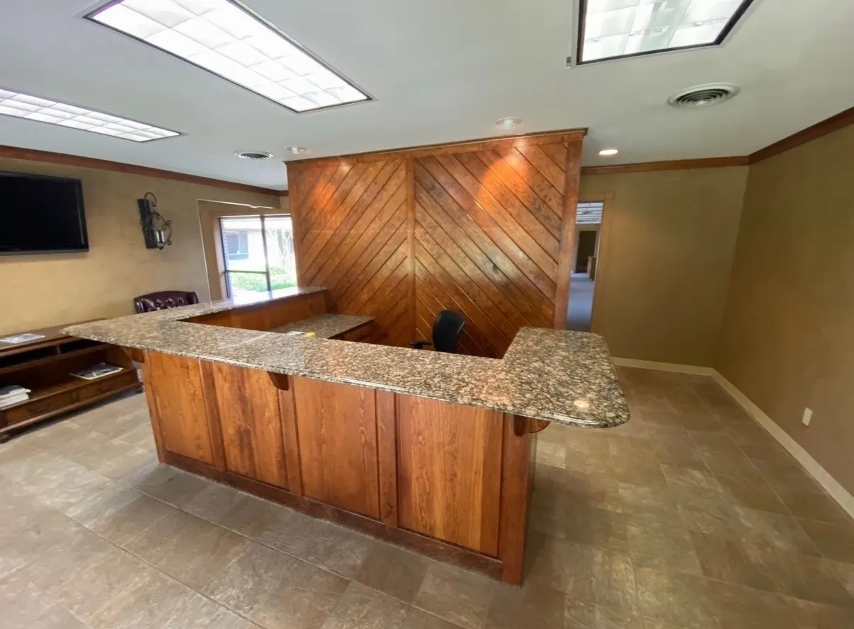 Office For Rent in Hopkins County , 903 Interstate Highway 30 E, Sulphur Springs, Texas 75482, 0, 0, Garage spaces, 0 Sqft, built in 1980, Price $550, mls#21291159, Real Estate Agent in Sulphur Springs, Homes For Rent in Hopkins county, Homes For Rent in Sulphur Springs, Realtor in Sulphur Springs Texas, Real Estate Brokerage Independent Realty Texas, Luminita Cordes Realtor
