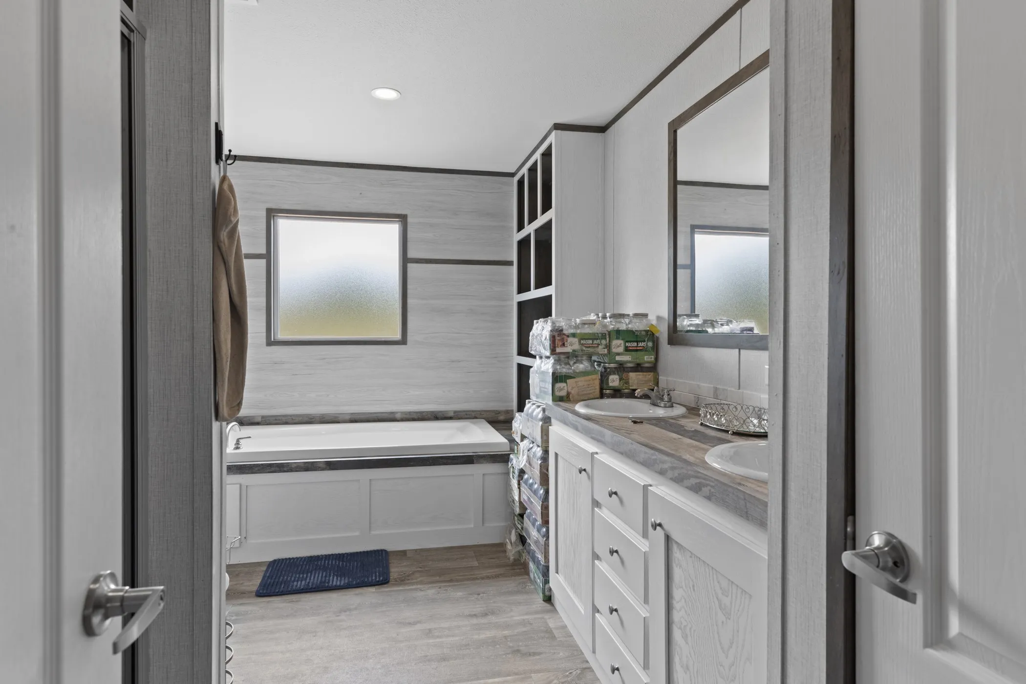 Manufactured Home For Sale in Smith County , 18422 County Road 322, Tyler, Texas 75706, 3 Bedroom, 2 Bathroom, Garage spaces, 1,680 Sqft, built in 2025, mls#21291416, Real Estate Agent in Tyler, Homes For Sale in Smith county, Homes For Sale in Tyler, Realtor in Tyler Texas, Real Estate Brokerage Independent Realty Texas, Luminita Cordes Realtor