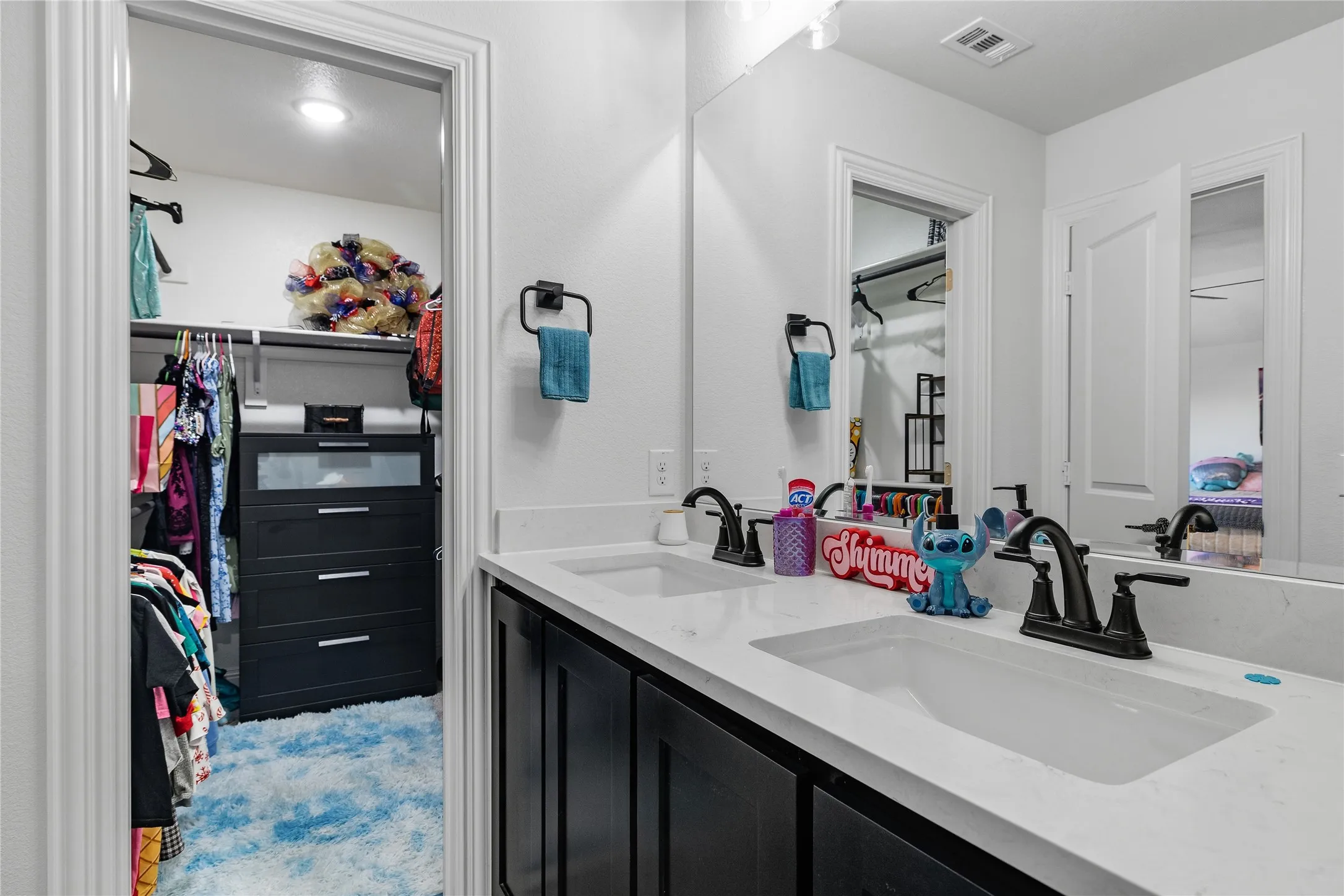 Single Family Residence For Sale in Denton County , 4351 Berylline Lane, Prosper, Texas 75078, 6 Bedroom, 5 Bathroom, 2 Garage spaces, 3,764 Sqft, built in 2024, mls#21290334, Real Estate Agent in Prosper, Homes For Sale in Denton county, Homes For Sale in Prosper, Realtor in Prosper Texas, Real Estate Brokerage Independent Realty Texas, Luminita Cordes Realtor