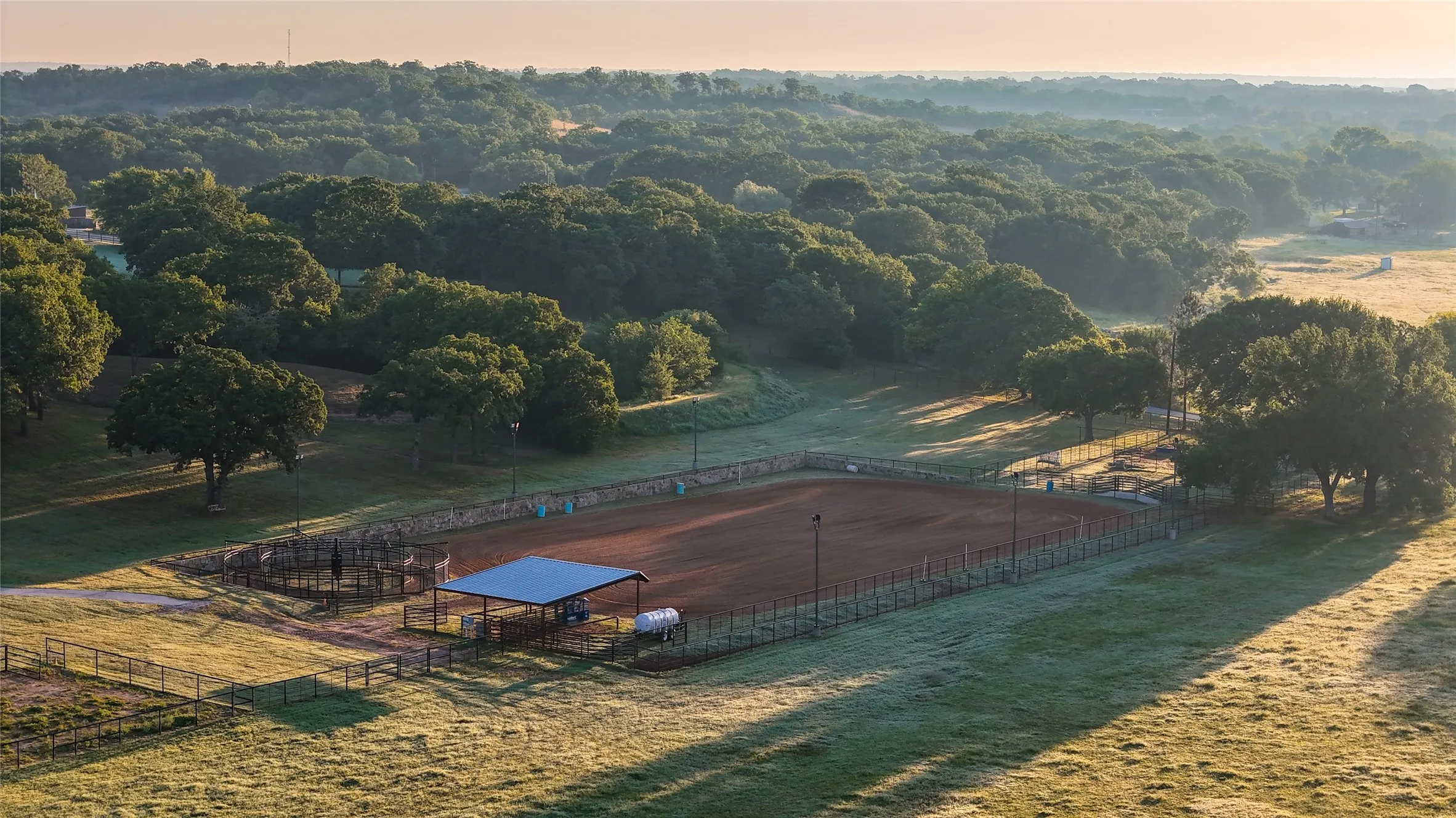 Farm For Sale in Wise County , 1148 County Road 1591, Alvord, Texas 76225, 4 Bedroom, 5 Bathroom, 3 Garage spaces, 4,600 Sqft, built in 2000, mls#21287264, Real Estate Agent in Alvord, Homes For Sale in Wise county, Homes For Sale in Alvord, Realtor in Alvord Texas, Real Estate Brokerage Independent Realty Texas, Luminita Cordes Realtor