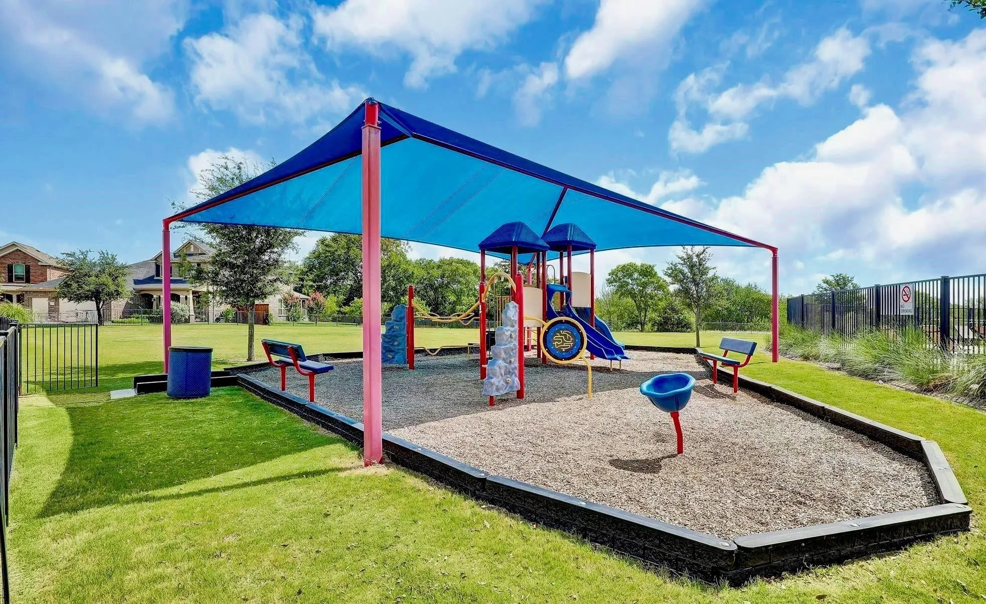 Single Family Residence For Sale in Denton County , 5100 Texana Drive, Frisco, Texas 75036, 4 Bedroom, 2 Bathroom, 2 Garage spaces, 1,999 Sqft, built in 2016, mls#21288793, Real Estate Agent in Frisco, Homes For Sale in Denton county, Homes For Sale in Frisco, Realtor in Frisco Texas, Real Estate Brokerage Independent Realty Texas, Luminita Cordes Realtor