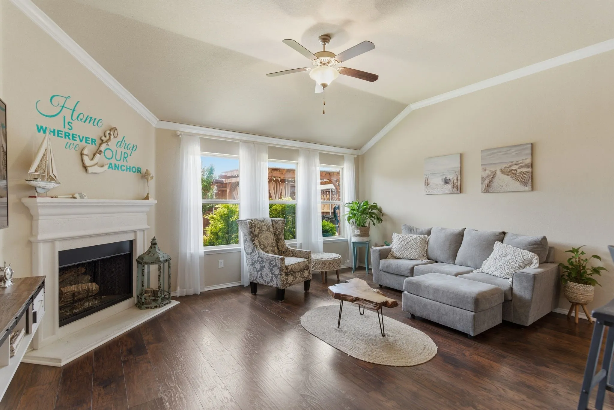 Single Family Residence For Sale in Denton County , 5100 Texana Drive, Frisco, Texas 75036, 4 Bedroom, 2 Bathroom, 2 Garage spaces, 1,999 Sqft, built in 2016, mls#21288793, Real Estate Agent in Frisco, Homes For Sale in Denton county, Homes For Sale in Frisco, Realtor in Frisco Texas, Real Estate Brokerage Independent Realty Texas, Luminita Cordes Realtor