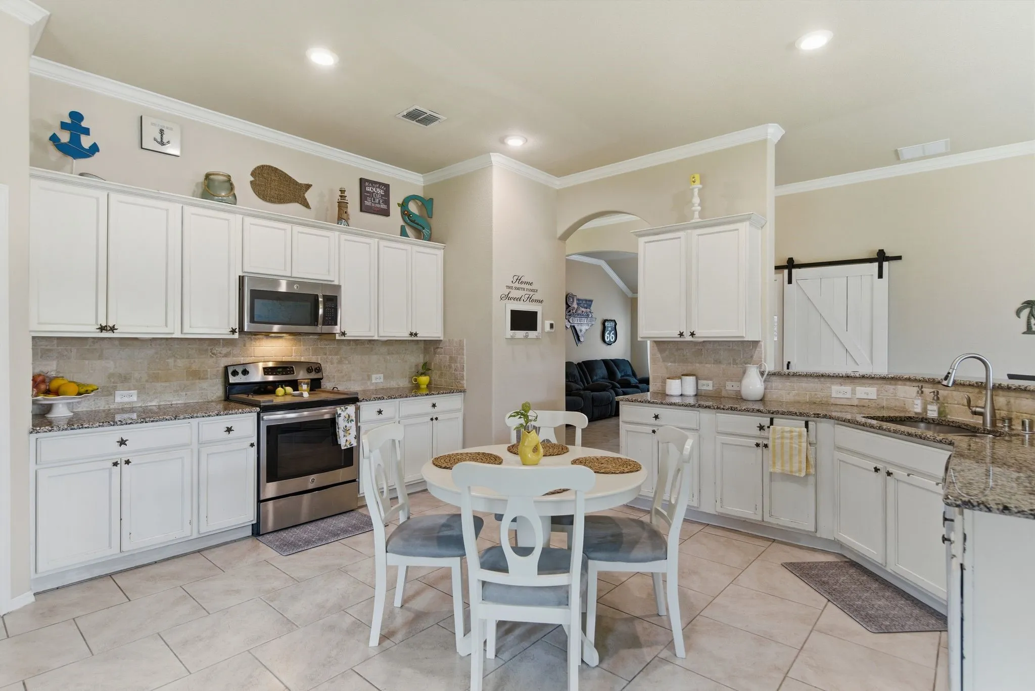 Single Family Residence For Sale in Denton County , 5100 Texana Drive, Frisco, Texas 75036, 4 Bedroom, 2 Bathroom, 2 Garage spaces, 1,999 Sqft, built in 2016, mls#21288793, Real Estate Agent in Frisco, Homes For Sale in Denton county, Homes For Sale in Frisco, Realtor in Frisco Texas, Real Estate Brokerage Independent Realty Texas, Luminita Cordes Realtor