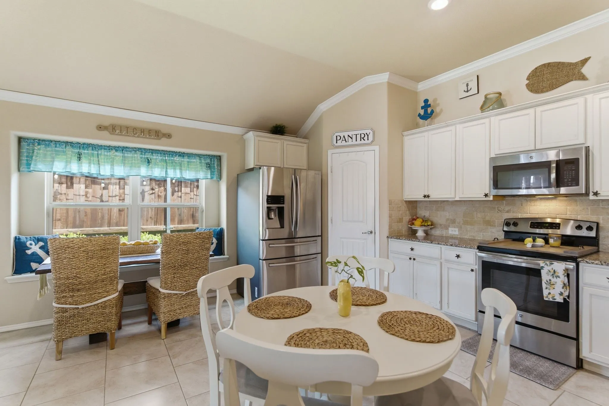 Single Family Residence For Sale in Denton County , 5100 Texana Drive, Frisco, Texas 75036, 4 Bedroom, 2 Bathroom, 2 Garage spaces, 1,999 Sqft, built in 2016, mls#21288793, Real Estate Agent in Frisco, Homes For Sale in Denton county, Homes For Sale in Frisco, Realtor in Frisco Texas, Real Estate Brokerage Independent Realty Texas, Luminita Cordes Realtor