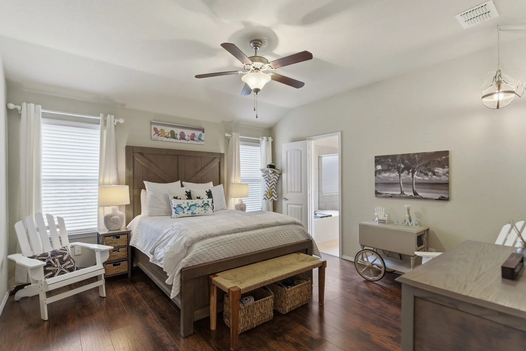 Single Family Residence For Sale in Denton County , 5100 Texana Drive, Frisco, Texas 75036, 4 Bedroom, 2 Bathroom, 2 Garage spaces, 1,999 Sqft, built in 2016, mls#21288793, Real Estate Agent in Frisco, Homes For Sale in Denton county, Homes For Sale in Frisco, Realtor in Frisco Texas, Real Estate Brokerage Independent Realty Texas, Luminita Cordes Realtor