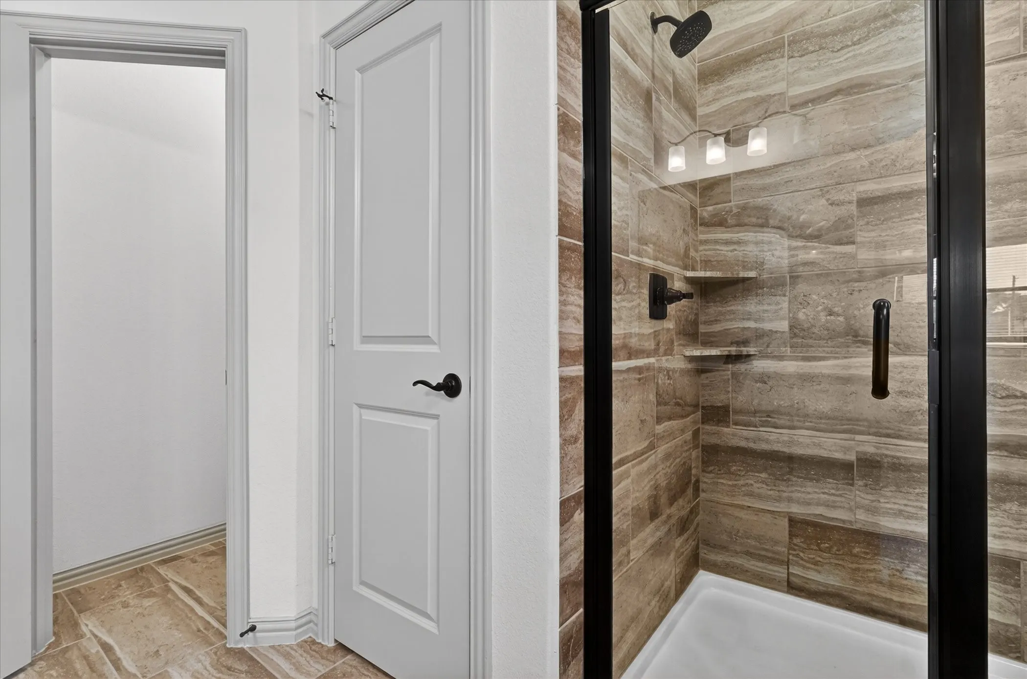 Townhouse For Sale in Collin County , 7004 Huckleberry Drive, Mc Kinney, Texas 75070, 2 Bedroom, 3 Bathroom, 2 Garage spaces, 1,526 Sqft, built in 2017, mls#21291170, Real Estate Agent in Mc Kinney, Homes For Sale in Collin county, Homes For Sale in Mc Kinney, Realtor in Mc Kinney Texas, Real Estate Brokerage Independent Realty Texas, Luminita Cordes Realtor