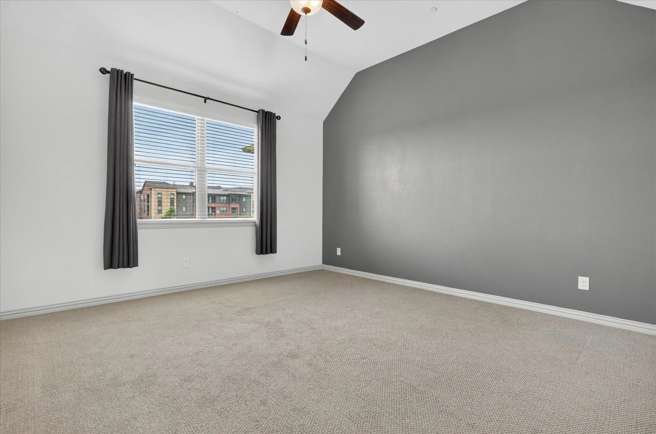 Townhouse For Sale in Collin County , 7004 Huckleberry Drive, Mc Kinney, Texas 75070, 2 Bedroom, 3 Bathroom, 2 Garage spaces, 1,526 Sqft, built in 2017, mls#21291170, Real Estate Agent in Mc Kinney, Homes For Sale in Collin county, Homes For Sale in Mc Kinney, Realtor in Mc Kinney Texas, Real Estate Brokerage Independent Realty Texas, Luminita Cordes Realtor
