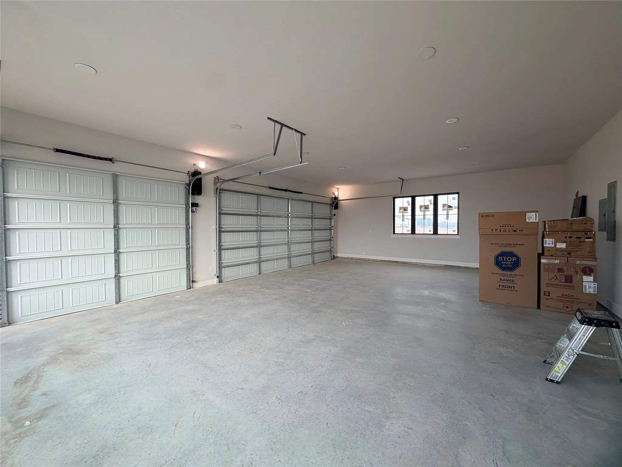 Single Family Residence For Sale in Parker County , TBD 15 Monarch Court, Poolville, Texas 76487, 4 Bedroom, 4 Bathroom, 3 Garage spaces, 3,288 Sqft, built in 2026, mls#21282587, Real Estate Agent in Poolville, Homes For Sale in Parker county, Homes For Sale in Poolville, Realtor in Poolville Texas, Real Estate Brokerage Independent Realty Texas, Luminita Cordes Realtor