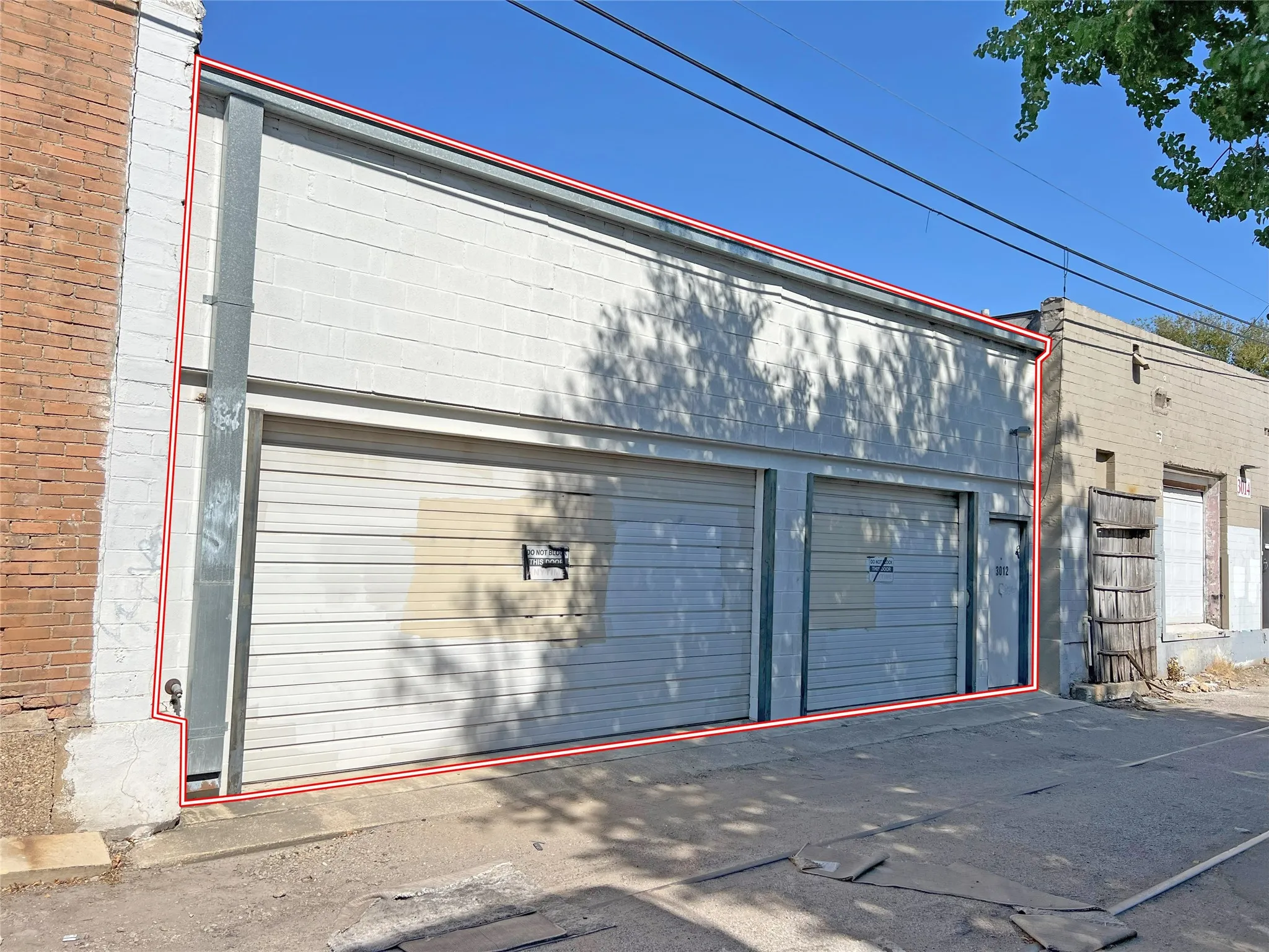 Large garage space