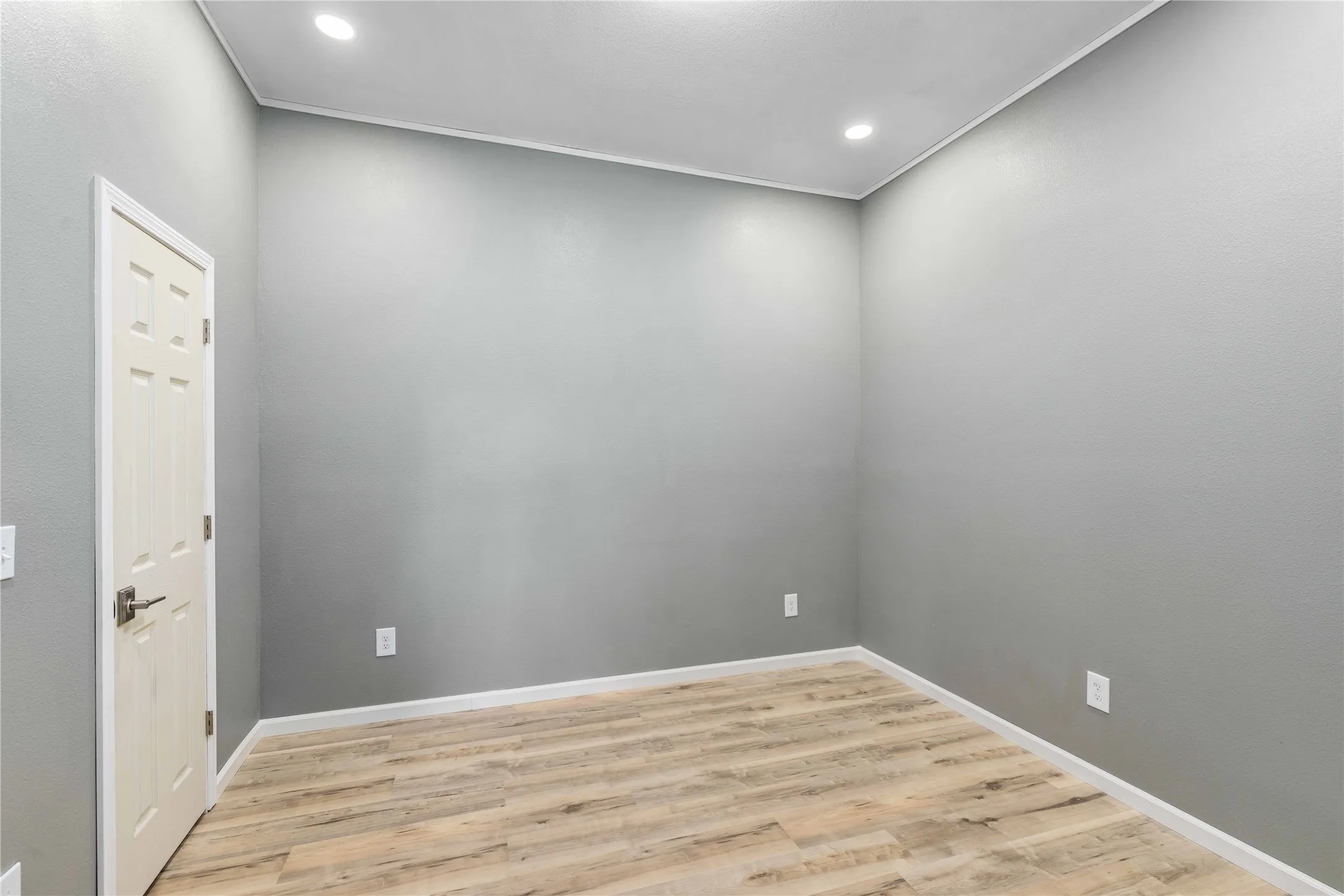 Single Family Residence For Sale in Brown County , 14001 Highway 377 S, Brookesmith, Texas 76827, 3 Bedrooms, 3 Bathrooms, Garage spaces, 2,708 Sqft, built in 1991, Price $465,000, mls#21291505, Real Estate Agent in Brookesmith, Homes For Sale in Brown county, Homes For Sale in Brookesmith, Realtor in Brookesmith Texas, Real Estate Brokerage Independent Realty Texas, Luminita Cordes Realtor