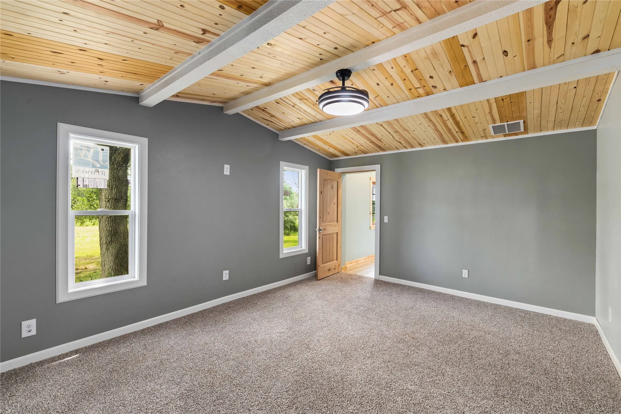 Single Family Residence For Sale in Brown County , 14001 Highway 377 S, Brookesmith, Texas 76827, 3 Bedrooms, 3 Bathrooms, Garage spaces, 2,708 Sqft, built in 1991, Price $465,000, mls#21291505, Real Estate Agent in Brookesmith, Homes For Sale in Brown county, Homes For Sale in Brookesmith, Realtor in Brookesmith Texas, Real Estate Brokerage Independent Realty Texas, Luminita Cordes Realtor