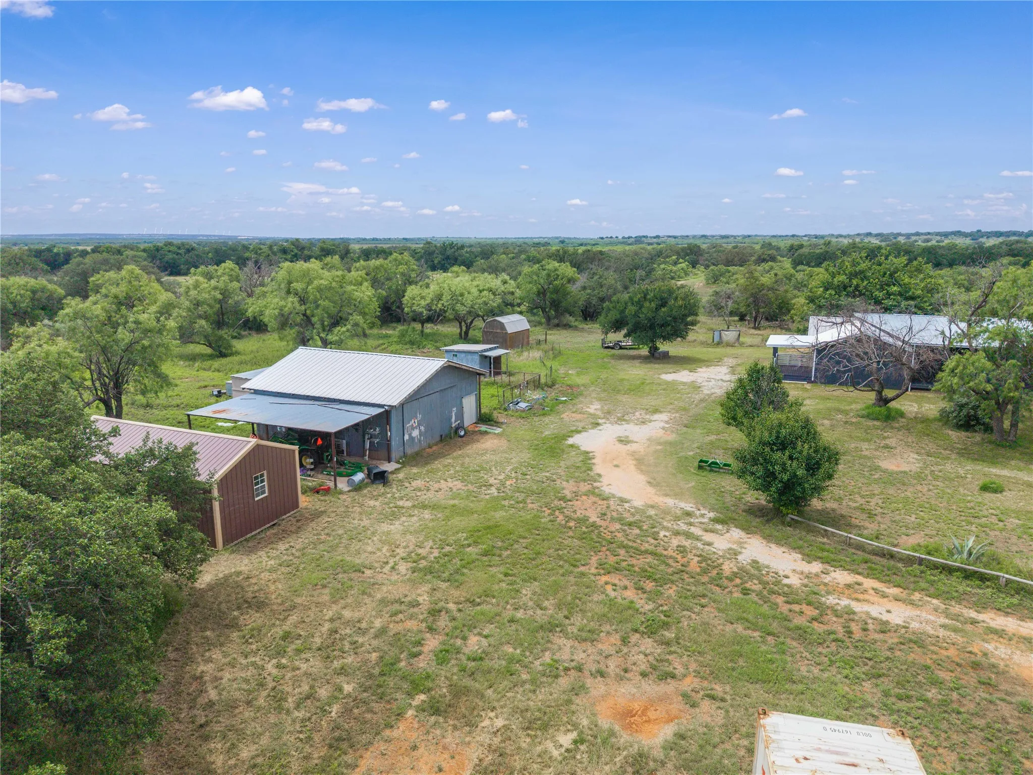 Single Family Residence For Sale in Brown County , 14001 Highway 377 S, Brookesmith, Texas 76827, 3 Bedrooms, 3 Bathrooms, Garage spaces, 2,708 Sqft, built in 1991, Price $465,000, mls#21291505, Real Estate Agent in Brookesmith, Homes For Sale in Brown county, Homes For Sale in Brookesmith, Realtor in Brookesmith Texas, Real Estate Brokerage Independent Realty Texas, Luminita Cordes Realtor