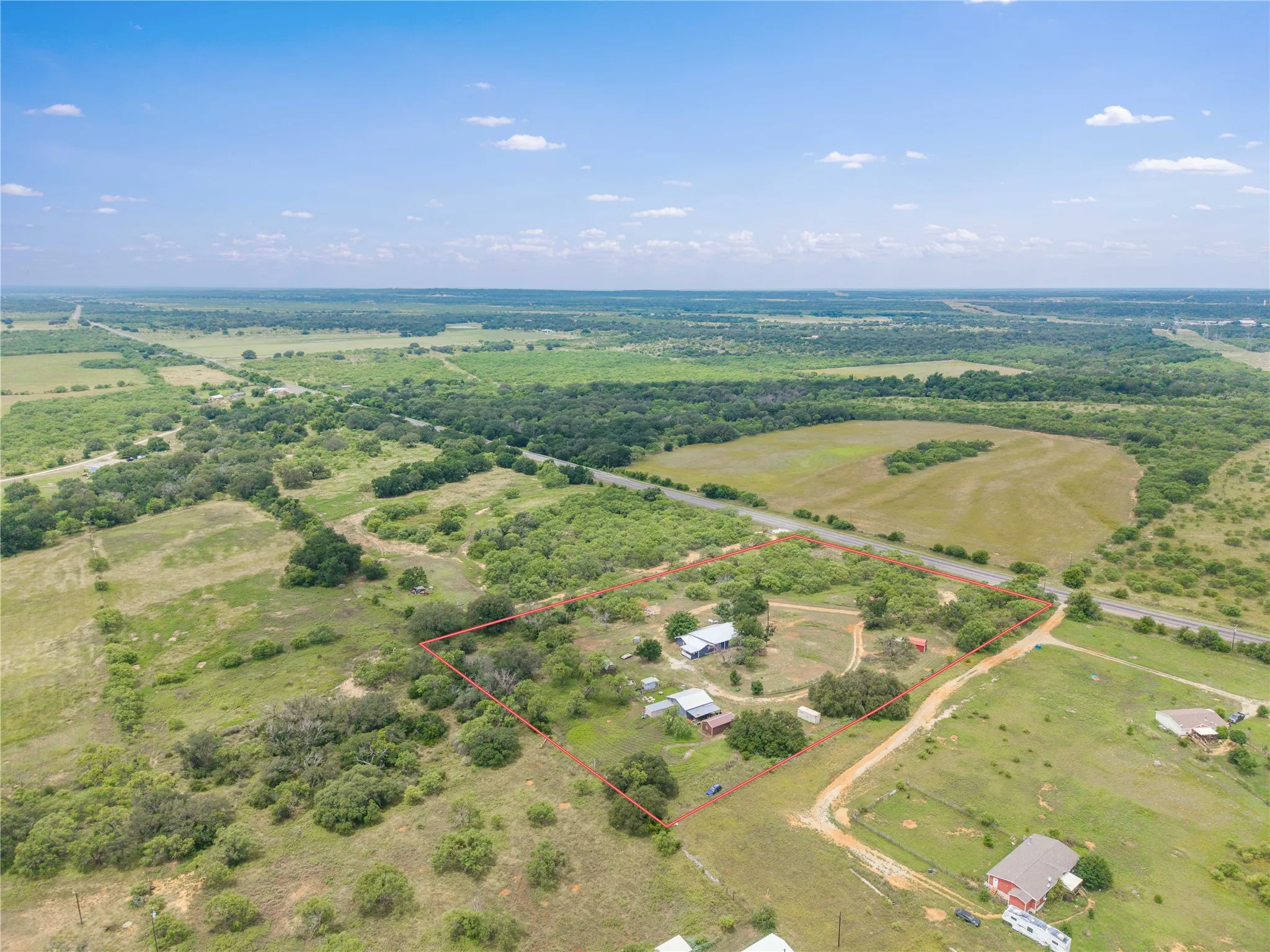 Single Family Residence For Sale in Brown County , 14001 Highway 377 S, Brookesmith, Texas 76827, 3 Bedrooms, 3 Bathrooms, Garage spaces, 2,708 Sqft, built in 1991, Price $465,000, mls#21291505, Real Estate Agent in Brookesmith, Homes For Sale in Brown county, Homes For Sale in Brookesmith, Realtor in Brookesmith Texas, Real Estate Brokerage Independent Realty Texas, Luminita Cordes Realtor