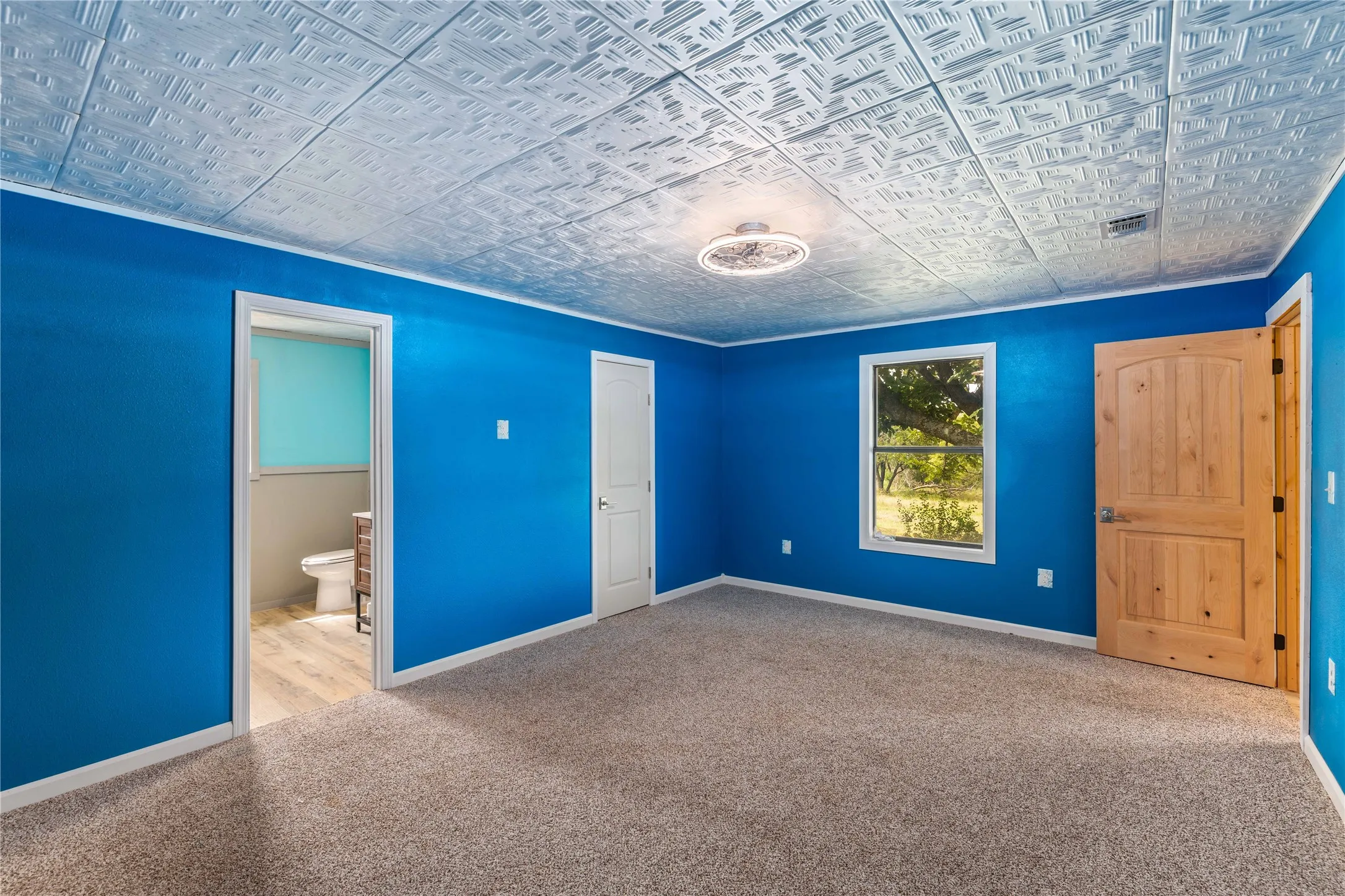 Single Family Residence For Sale in Brown County , 14001 Highway 377 S, Brookesmith, Texas 76827, 3 Bedrooms, 3 Bathrooms, Garage spaces, 2,708 Sqft, built in 1991, Price $465,000, mls#21291505, Real Estate Agent in Brookesmith, Homes For Sale in Brown county, Homes For Sale in Brookesmith, Realtor in Brookesmith Texas, Real Estate Brokerage Independent Realty Texas, Luminita Cordes Realtor
