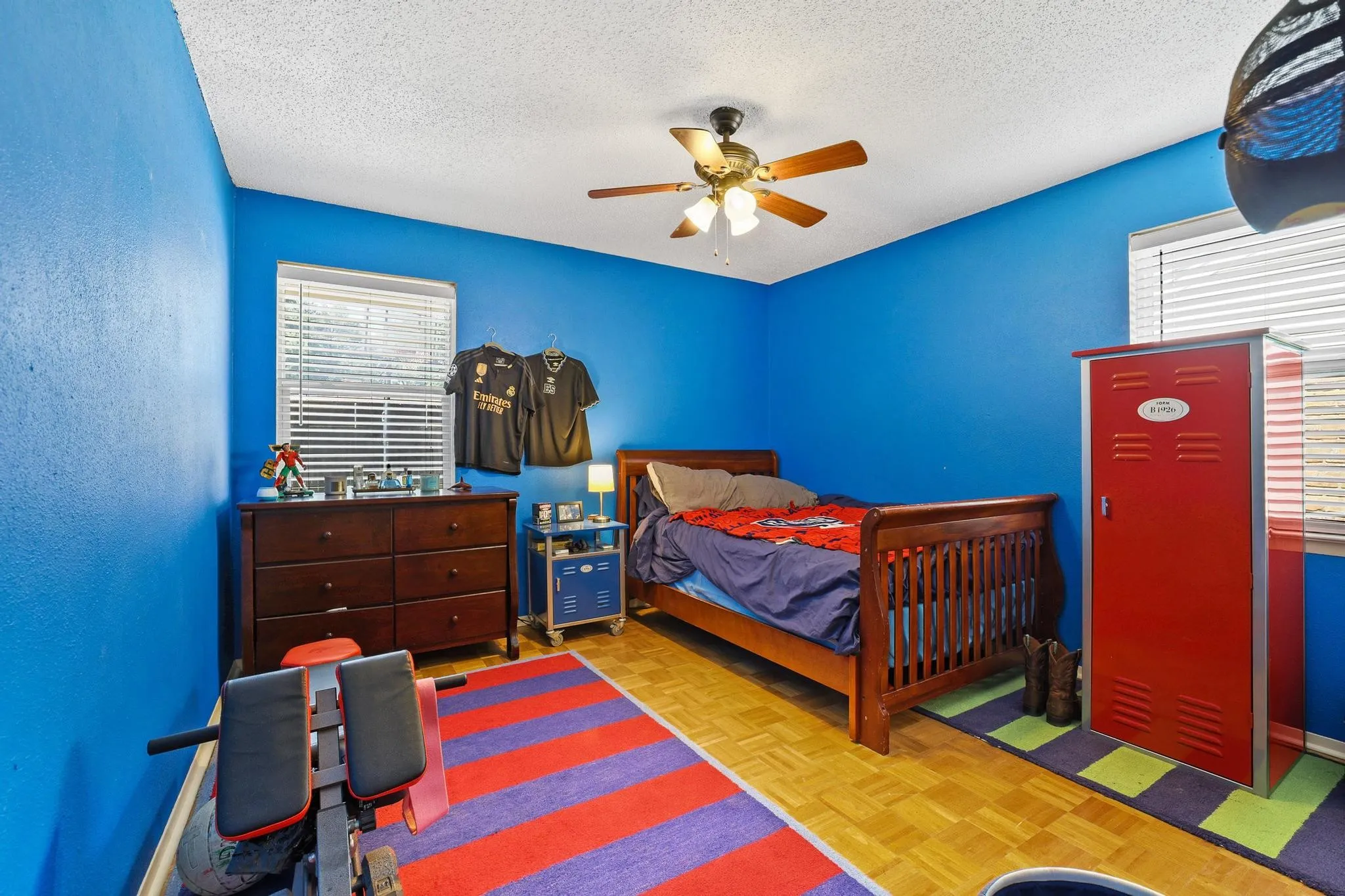 Single Family Residence For Sale in Dallas County , 10621 Mapleridge Drive, Dallas, Texas 75238, 4 Bedroom, 2 Bathroom, 2 Garage spaces, 2,031 Sqft, built in 1965, mls#21290429, Real Estate Agent in Dallas, Homes For Sale in Dallas county, Homes For Sale in Dallas, Realtor in Dallas Texas, Real Estate Brokerage Independent Realty Texas, Luminita Cordes Realtor