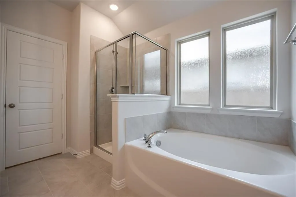 Single Family Residence For Rent in Denton County , 1829 Meadow Trail Lane, Aubrey, Texas 76227, 3 Bedroom, 2 Bathroom, 2 Garage spaces, 1,711 Sqft, built in 2019, mls#21291559, Real Estate Agent in Aubrey, Homes For Rent in Denton county, Homes For Rent in Aubrey, Realtor in Aubrey Texas, Real Estate Brokerage Independent Realty Texas, Luminita Cordes Realtor