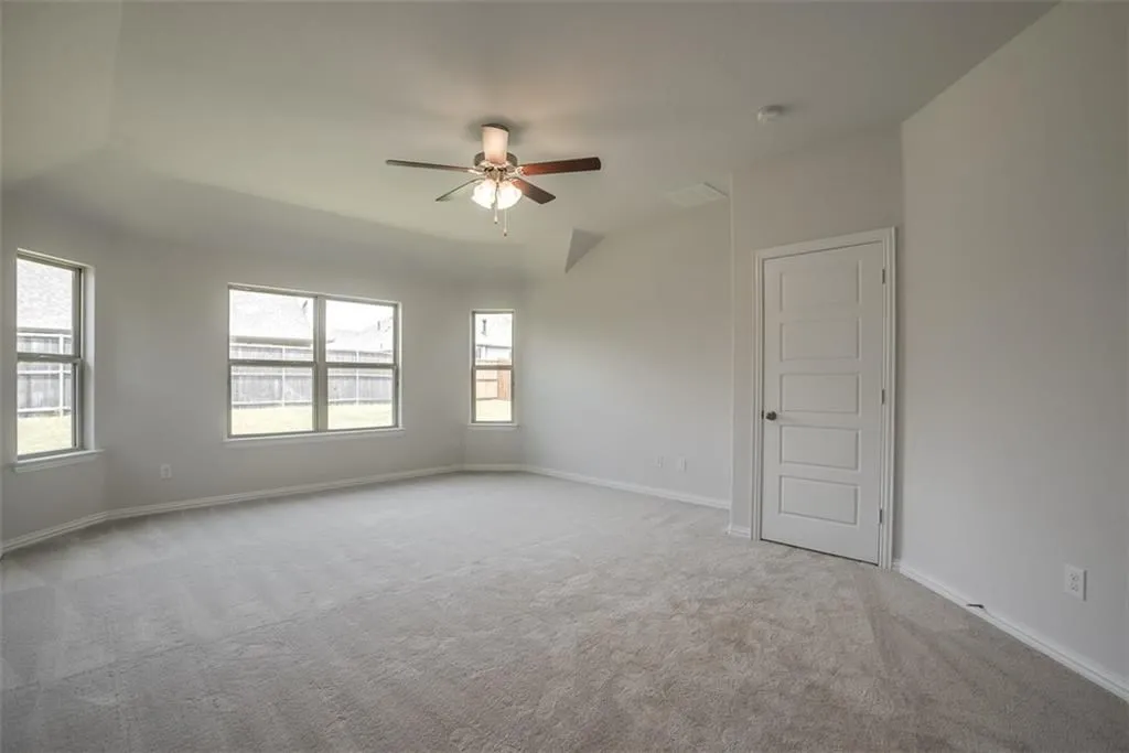 Single Family Residence For Rent in Denton County , 1829 Meadow Trail Lane, Aubrey, Texas 76227, 3 Bedroom, 2 Bathroom, 2 Garage spaces, 1,711 Sqft, built in 2019, mls#21291559, Real Estate Agent in Aubrey, Homes For Rent in Denton county, Homes For Rent in Aubrey, Realtor in Aubrey Texas, Real Estate Brokerage Independent Realty Texas, Luminita Cordes Realtor