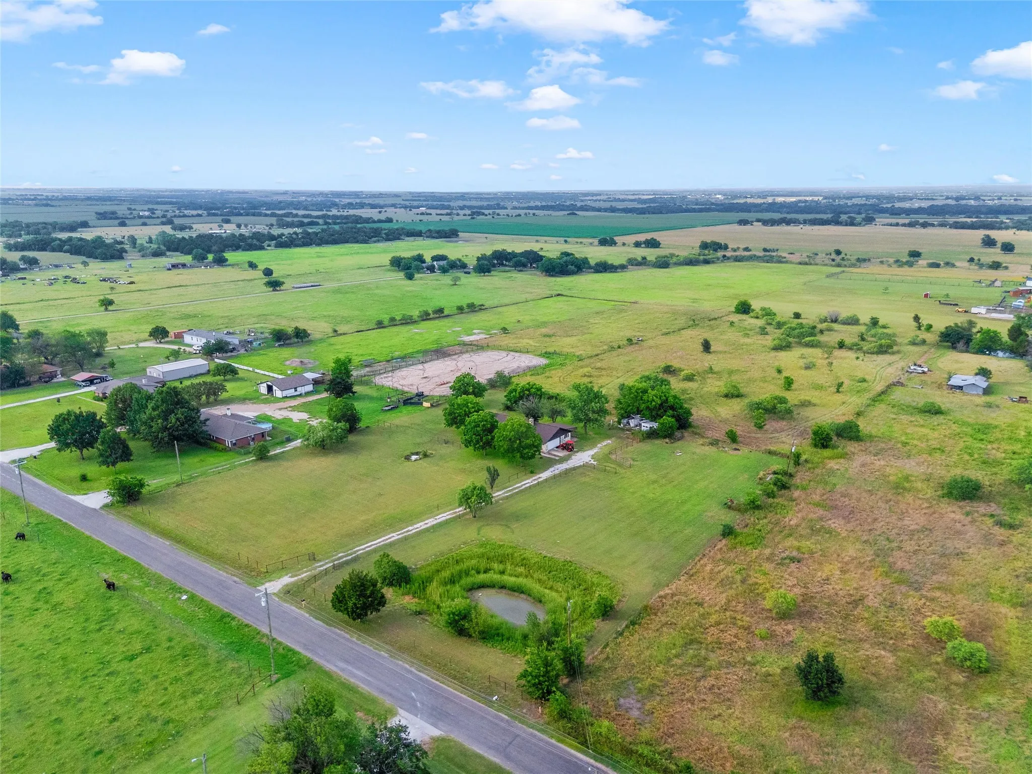 Single Family Residence For Sale in Mc Lennan County , 188 N Baese Road, West, Texas 76691, 3 Bedroom, 2 Bathroom, 2 Garage spaces, 1,832 Sqft, built in 1993, mls#21291517, Real Estate Agent in West, Homes For Sale in Mc Lennan county, Homes For Sale in West, Realtor in West Texas, Real Estate Brokerage Independent Realty Texas, Luminita Cordes Realtor