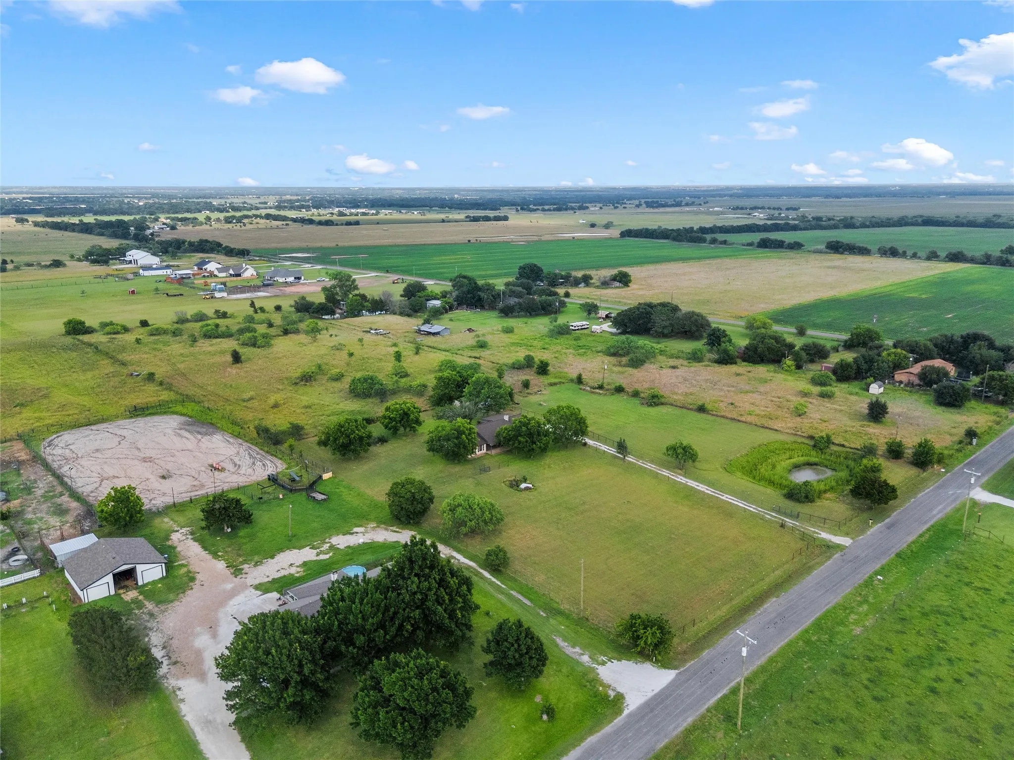 Single Family Residence For Sale in Mc Lennan County , 188 N Baese Road, West, Texas 76691, 3 Bedroom, 2 Bathroom, 2 Garage spaces, 1,832 Sqft, built in 1993, mls#21291517, Real Estate Agent in West, Homes For Sale in Mc Lennan county, Homes For Sale in West, Realtor in West Texas, Real Estate Brokerage Independent Realty Texas, Luminita Cordes Realtor