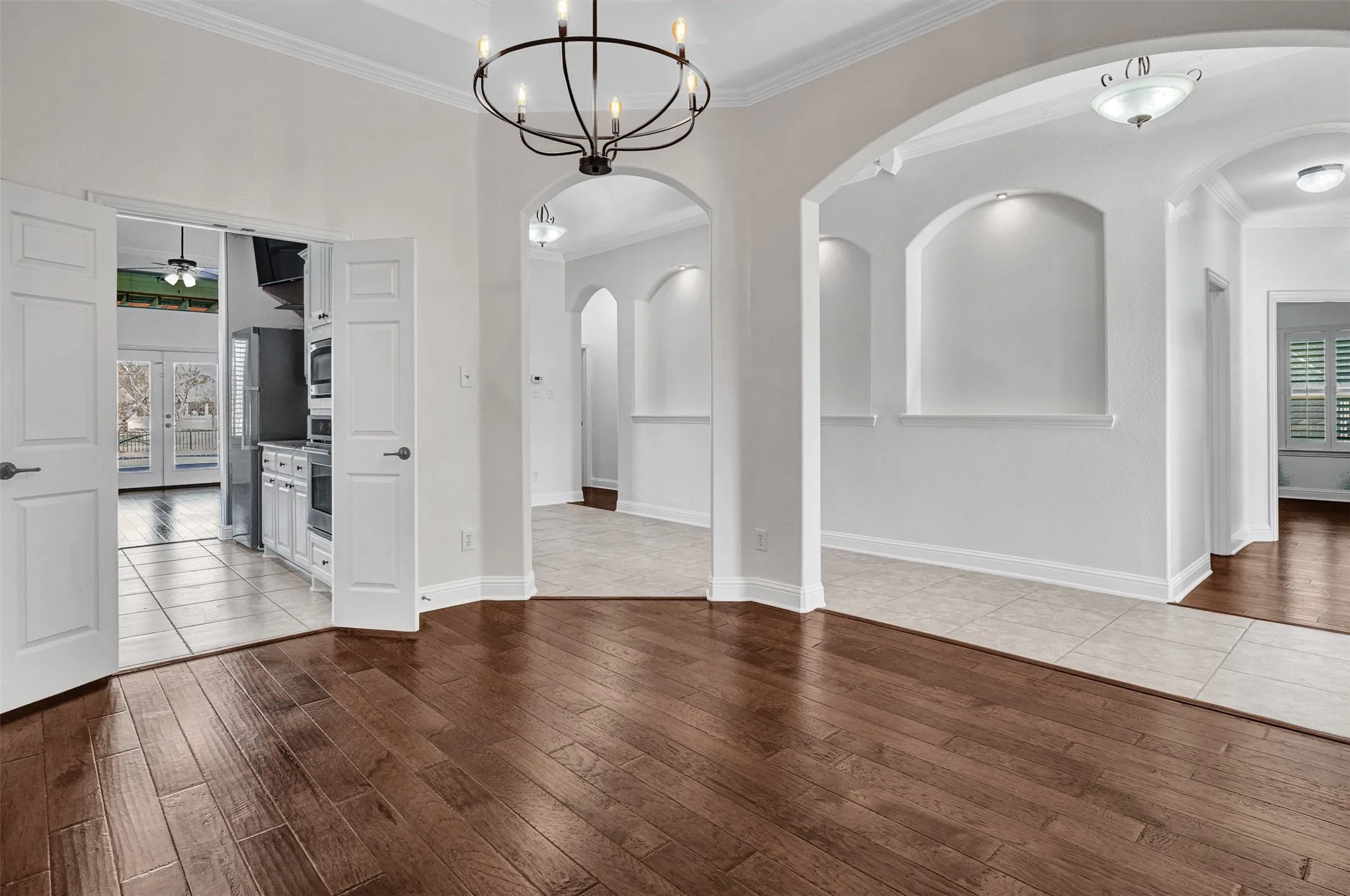 Single Family Residence For Sale in Rockwall County , 8 Chapel Hill Lane, Mclendon Chisholm, Texas 75032, 4 Bedroom, 3 Bathroom, 3 Garage spaces, 3,073 Sqft, built in 2012, mls#21289610, Real Estate Agent in Mclendon Chisholm, Homes For Sale in Rockwall county, Homes For Sale in Mclendon Chisholm, Realtor in Mclendon Chisholm Texas, Real Estate Brokerage Independent Realty Texas, Luminita Cordes Realtor