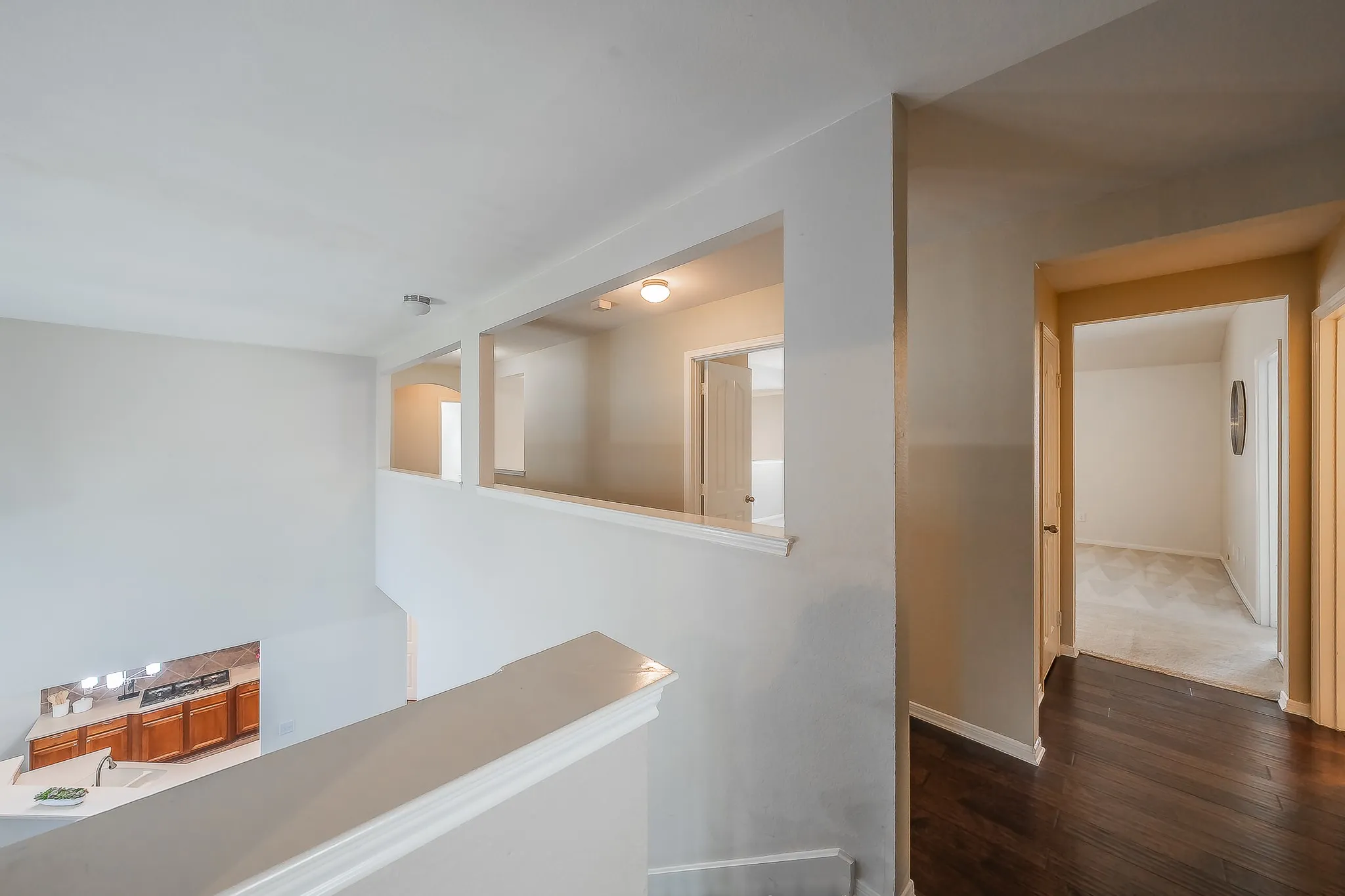 Single Family Residence For Sale in Tarrant County , 5516 Dunn Hill Drive, Fort Worth, Texas 76137, 5 Bedroom, 4 Bathroom, 2 Garage spaces, 3,921 Sqft, built in 2003, mls#21290053, Real Estate Agent in Fort Worth, Homes For Sale in Tarrant county, Homes For Sale in Fort Worth, Realtor in Fort Worth Texas, Real Estate Brokerage Independent Realty Texas, Luminita Cordes Realtor