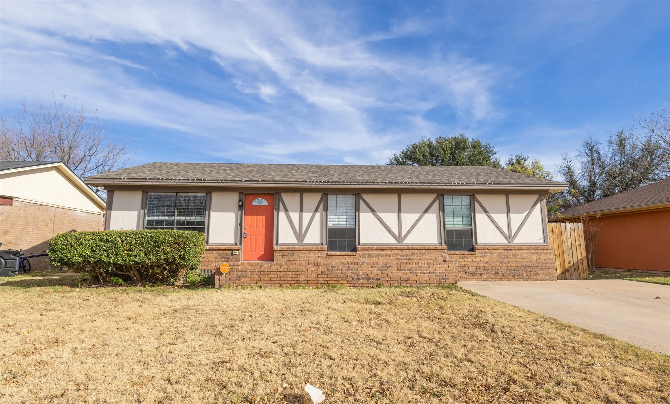 Single Family Residence For Sale in Taylor County , 3665 Trinity Lane, Abilene, Texas 79602, 3 Bedrooms, 2 Bathrooms, Garage spaces, 1,260 Sqft, built in 1982, Price $180,000, mls#21290323, Real Estate Agent in Abilene, Homes For Sale in Taylor county, Homes For Sale in Abilene, Realtor in Abilene Texas, Real Estate Brokerage Independent Realty Texas, Luminita Cordes Realtor