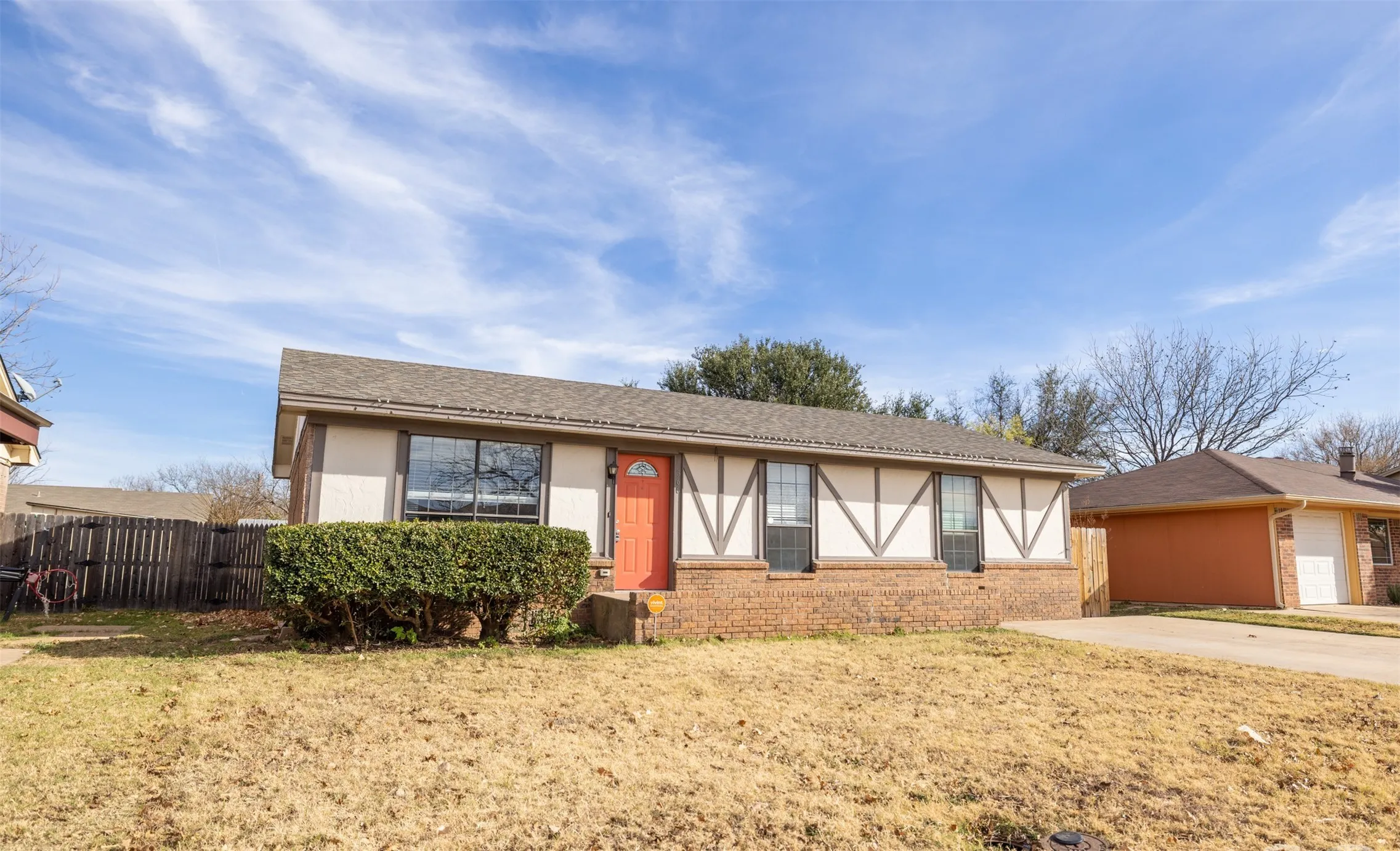 Single Family Residence For Sale in Taylor County , 3665 Trinity Lane, Abilene, Texas 79602, 3 Bedrooms, 2 Bathrooms, Garage spaces, 1,260 Sqft, built in 1982, Price $180,000, mls#21290323, Real Estate Agent in Abilene, Homes For Sale in Taylor county, Homes For Sale in Abilene, Realtor in Abilene Texas, Real Estate Brokerage Independent Realty Texas, Luminita Cordes Realtor