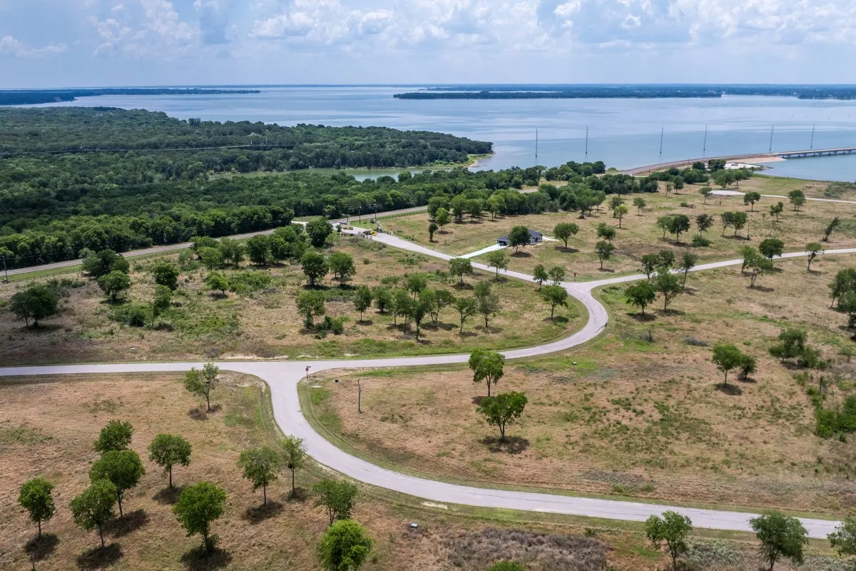 Unimproved Land For Sale in Navarro County , 88 Chambers Bay, Kerens, Texas 75144, 0, 0, Garage spaces, 0 Sqft, built in 0, Price $149,500, mls#21284172, Real Estate Agent in Kerens, Homes For Sale in Navarro county, Homes For Sale in Kerens, Realtor in Kerens Texas, Real Estate Brokerage Independent Realty Texas, Luminita Cordes Realtor
