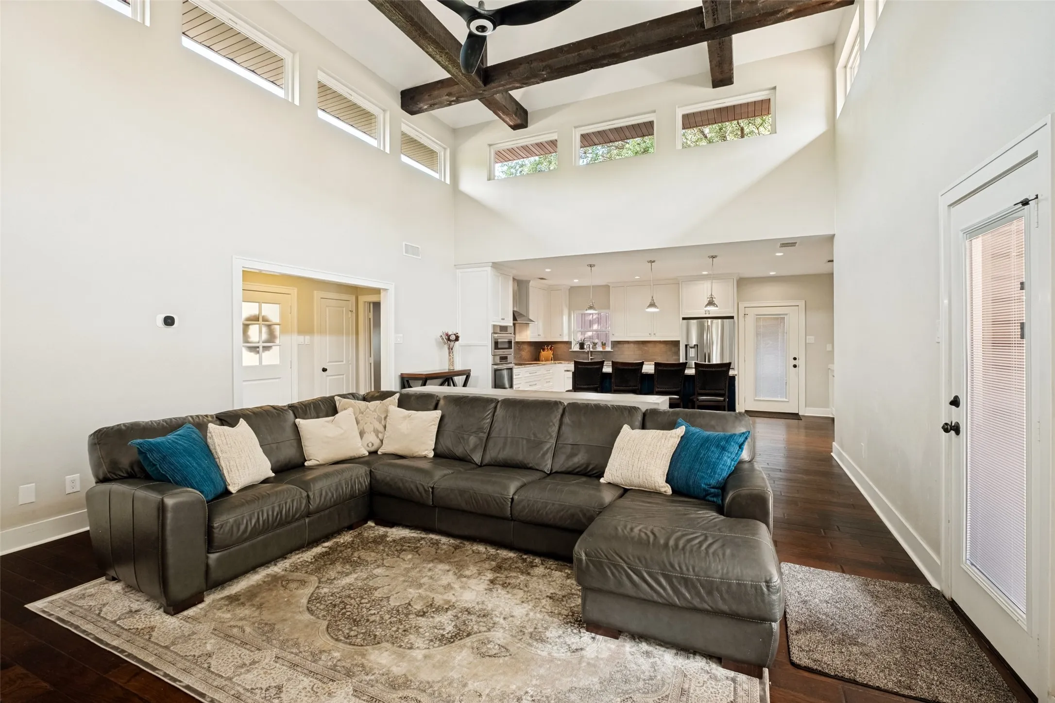 Single Family Residence For Sale in Dallas County , 11 Bunker Hill, Richardson, Texas 75080, 4 Bedroom, 3 Bathroom, 2 Garage spaces, 2,723 Sqft, built in 1974, mls#21289647, Real Estate Agent in Richardson, Homes For Sale in Dallas county, Homes For Sale in Richardson, Realtor in Richardson Texas, Real Estate Brokerage Independent Realty Texas, Luminita Cordes Realtor