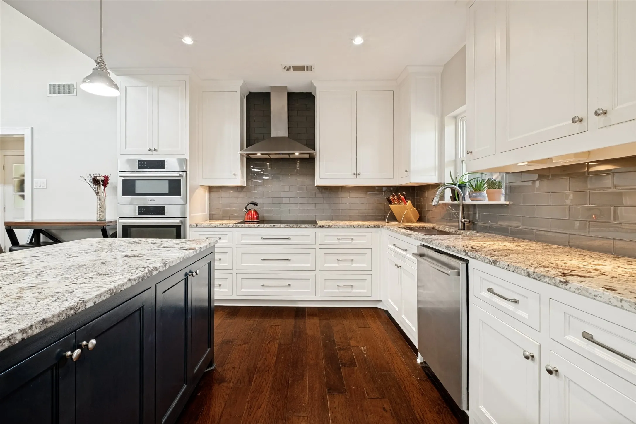Induction cooktop