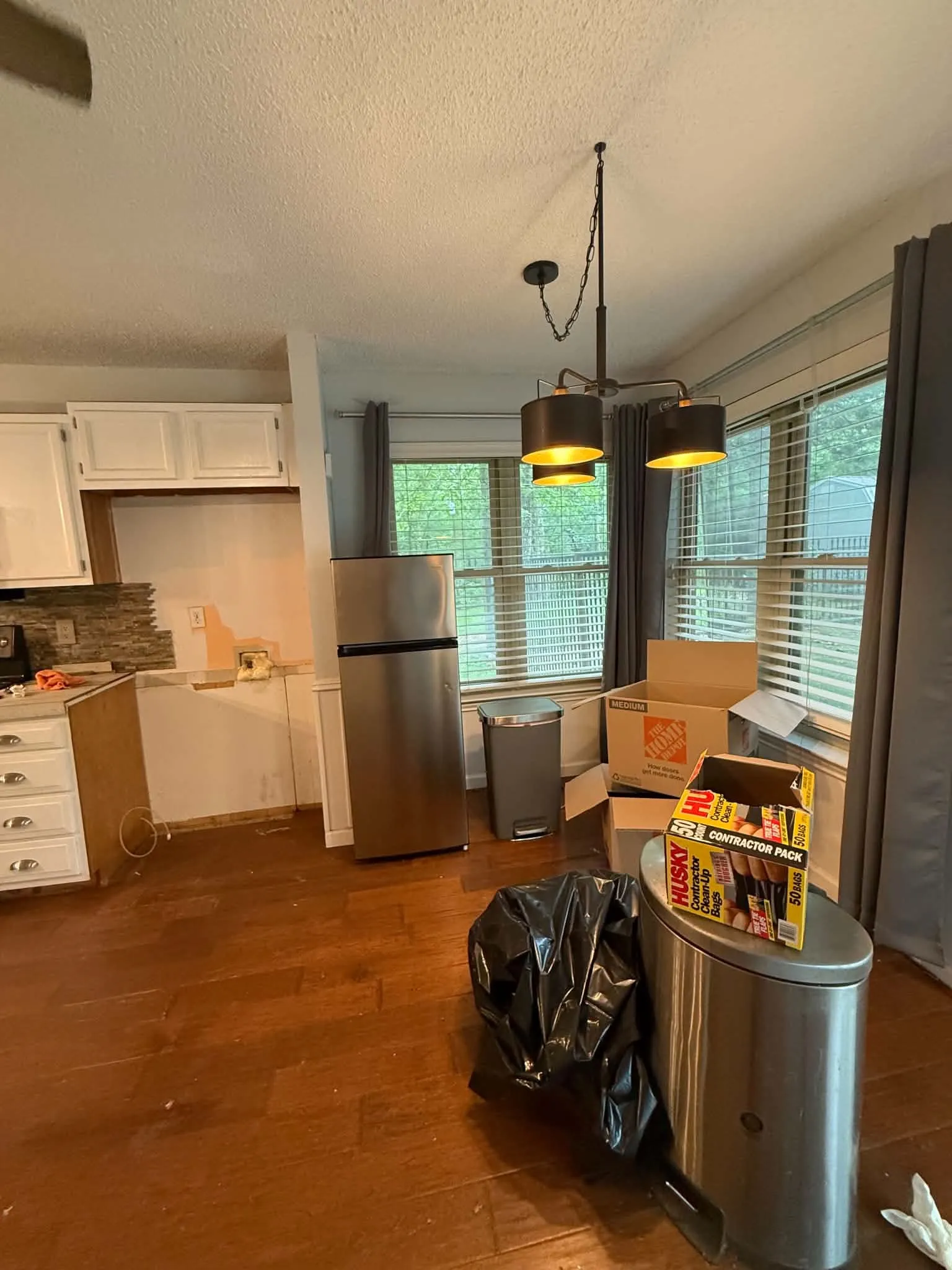 Single Family Residence For Sale in Van Zandt County , 251 Private Road 8179, Ben Wheeler, Texas 75754, 3 Bedroom, 3 Bathroom, Garage spaces, 2,016 Sqft, built in 1984, mls#21291057, Real Estate Agent in Ben Wheeler, Homes For Sale in Van Zandt county, Homes For Sale in Ben Wheeler, Realtor in Ben Wheeler Texas, Real Estate Brokerage Independent Realty Texas, Luminita Cordes Realtor