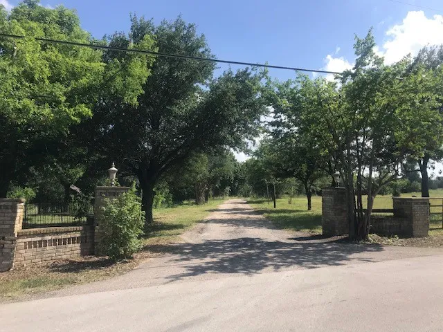 Unimproved Land For Sale in Collin County , 420 Kinney Drive, Murphy, Texas 75094, 0, 0, Garage spaces, 0 Sqft, built in 1972, mls#21291659, Real Estate Agent in Murphy, Homes For Sale in Collin county, Homes For Sale in Murphy, Realtor in Murphy Texas, Real Estate Brokerage Independent Realty Texas, Luminita Cordes Realtor