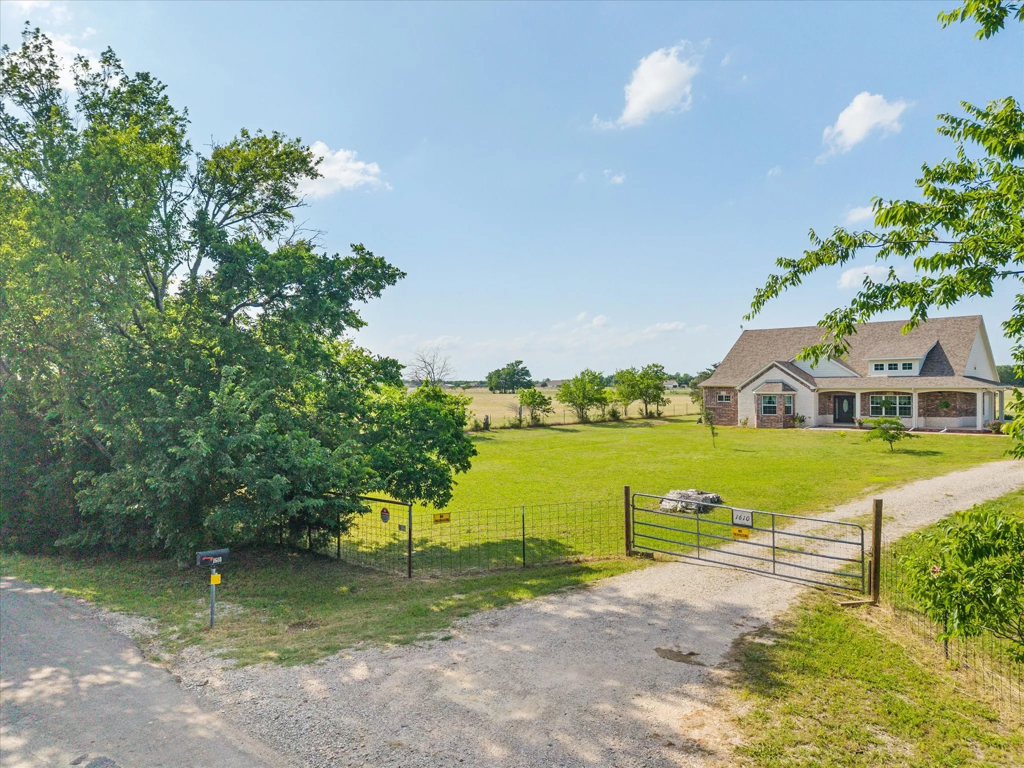 Gated entry provides ample privacy