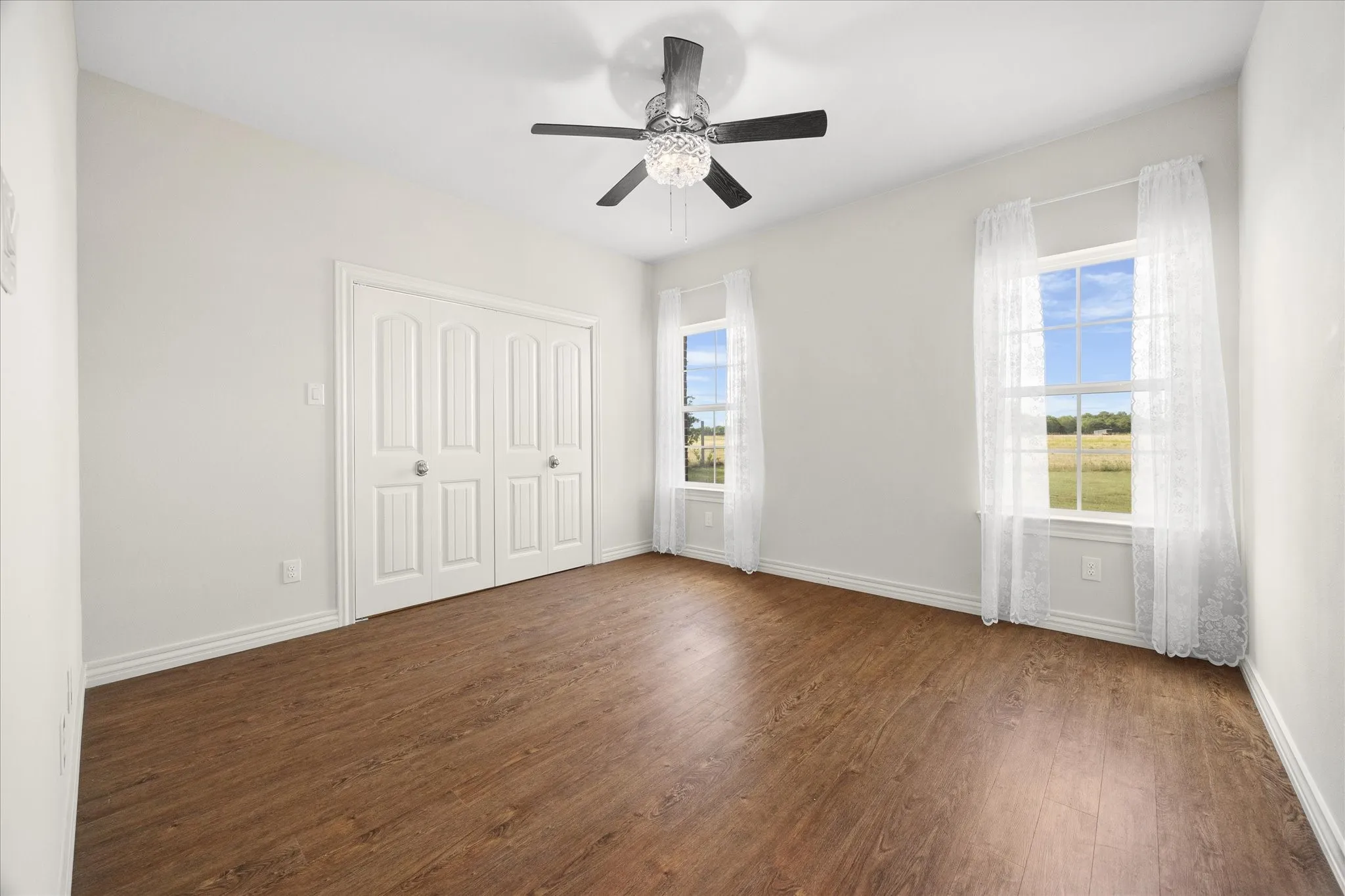 Guest bedroom opens onto full bath