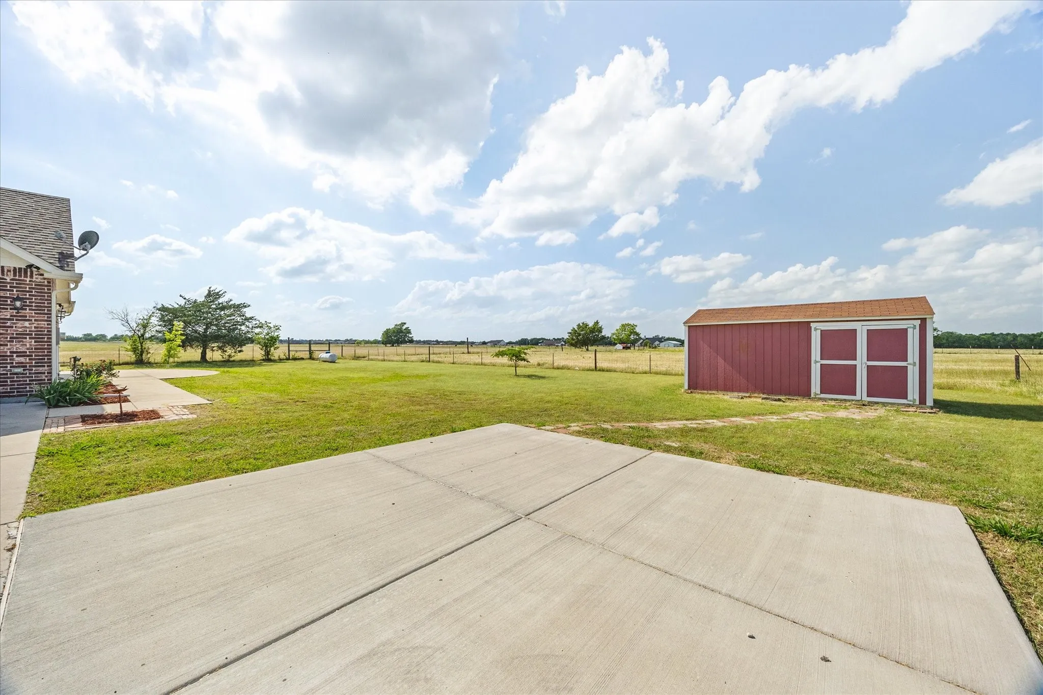 10 x 18 shed for all your toys and lawn equipment