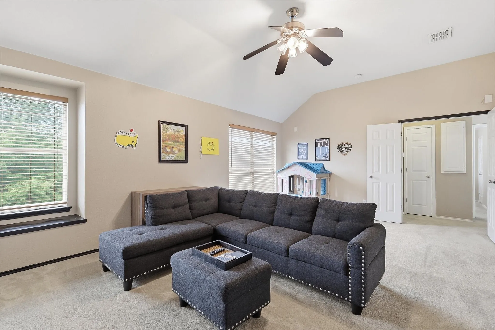 Single Family Residence For Sale in Tarrant County , 8412 Island Court, Fort Worth, Texas 76137, 5 Bedroom, 4 Bathroom, 2 Garage spaces, 3,846 Sqft, built in 2001, mls#21291422, Real Estate Agent in Fort Worth, Homes For Sale in Tarrant county, Homes For Sale in Fort Worth, Realtor in Fort Worth Texas, Real Estate Brokerage Independent Realty Texas, Luminita Cordes Realtor
